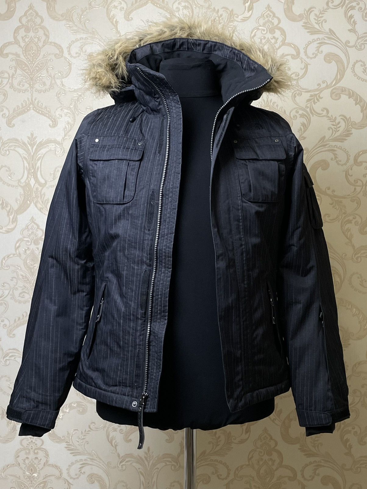 The North Face The North Face Insulated Ski Jacket Size S / US 4 / IT 40 - 1 Thumbnail