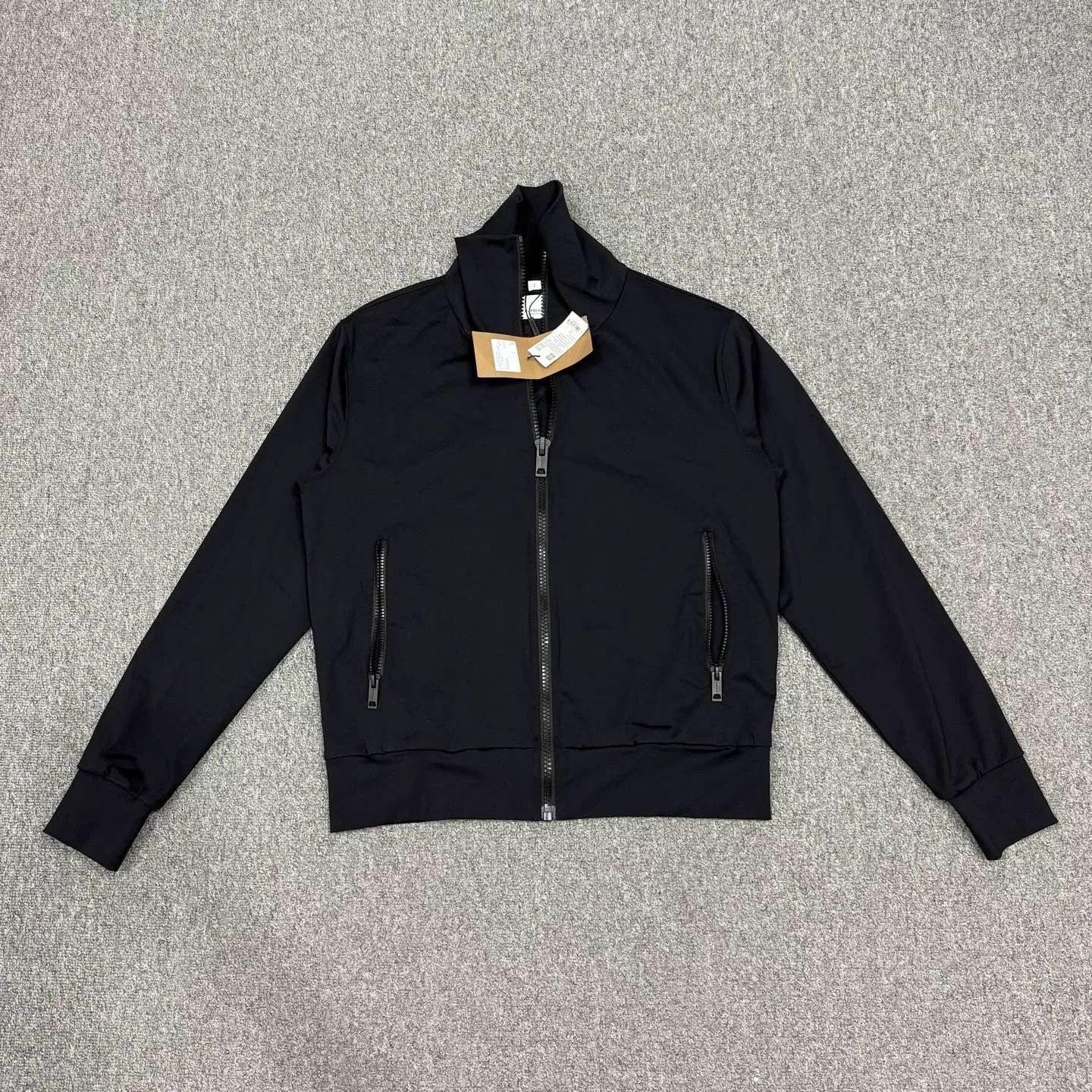 Burberry Burberry Back Logo Zip Jacket S Size US S / EU 44-46 / 1 - 1 Thumbnail