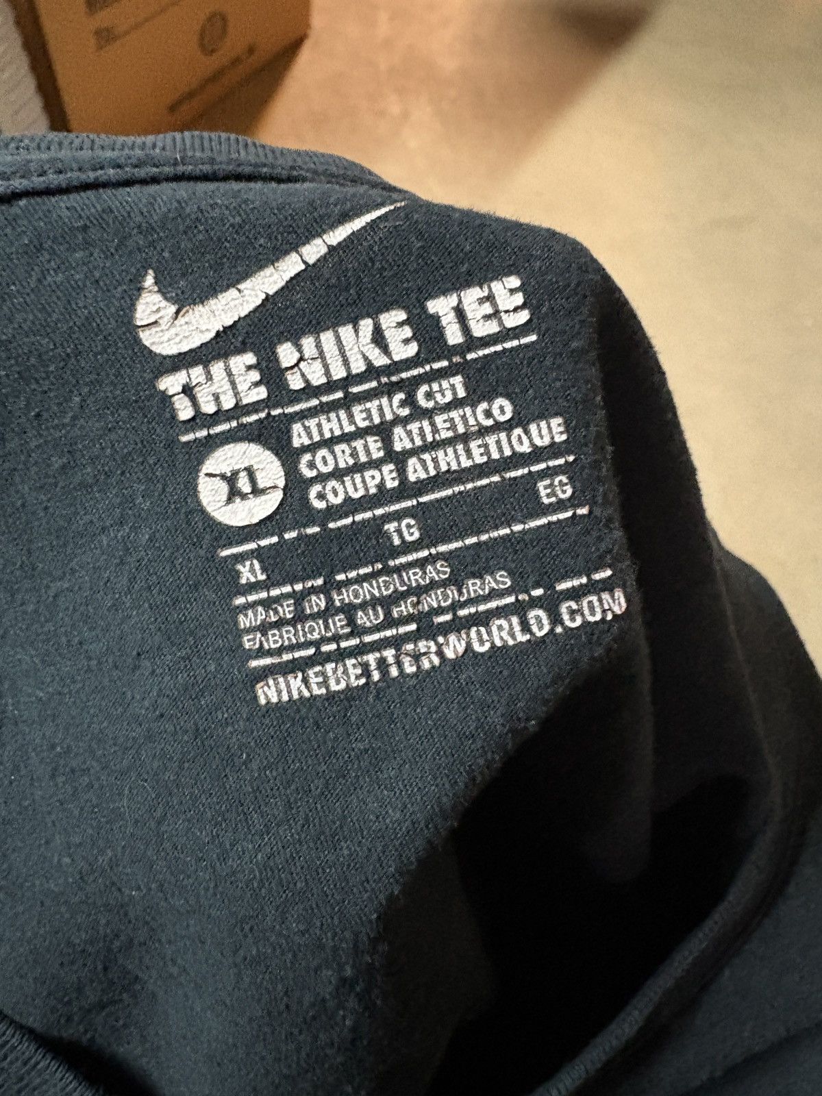 Nike Nike Y2K Style Swoosh Logo T-shirt Tee Faded Black Size XL Size US XL / EU 56 / 4 - 4 Thumbnail