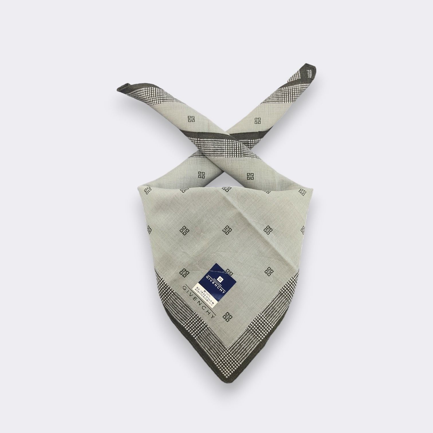 Givenchy × Vintage Vintage Givenchy Handkerchief Neckerchief Bandana H061A Size ONE SIZE - 1 Thumbnail