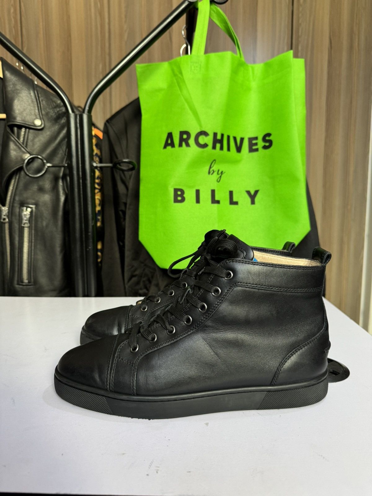 Christian Louboutin 🔥🕷️ Christian Louboutin Calf leather Sneakers Size US 8 / EU 41 - 3 Thumbnail