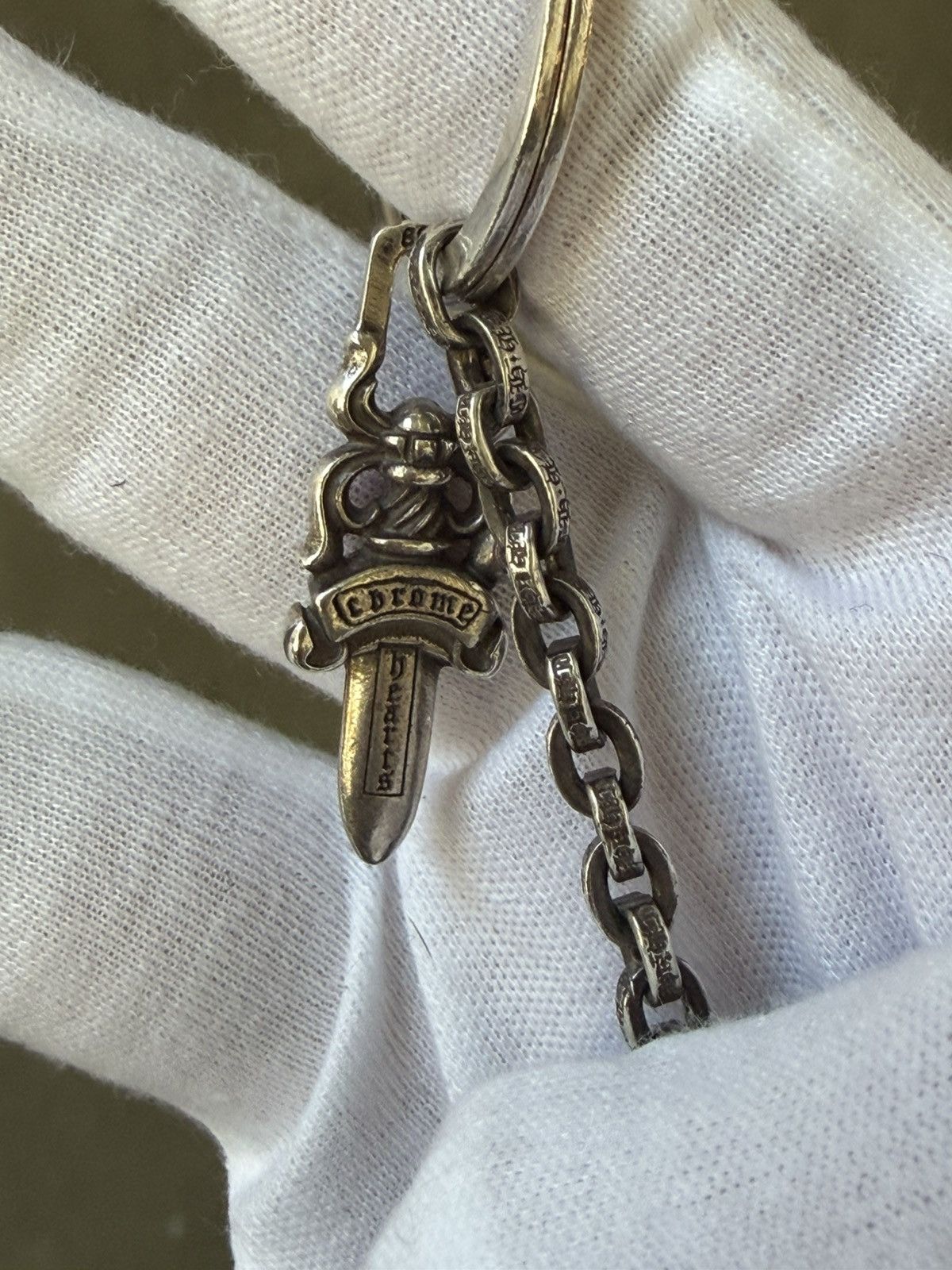 Chrome Hearts SUPER RARE! Chrome Hearts Large Fuzzy Dice Size ONE SIZE - 7 Thumbnail
