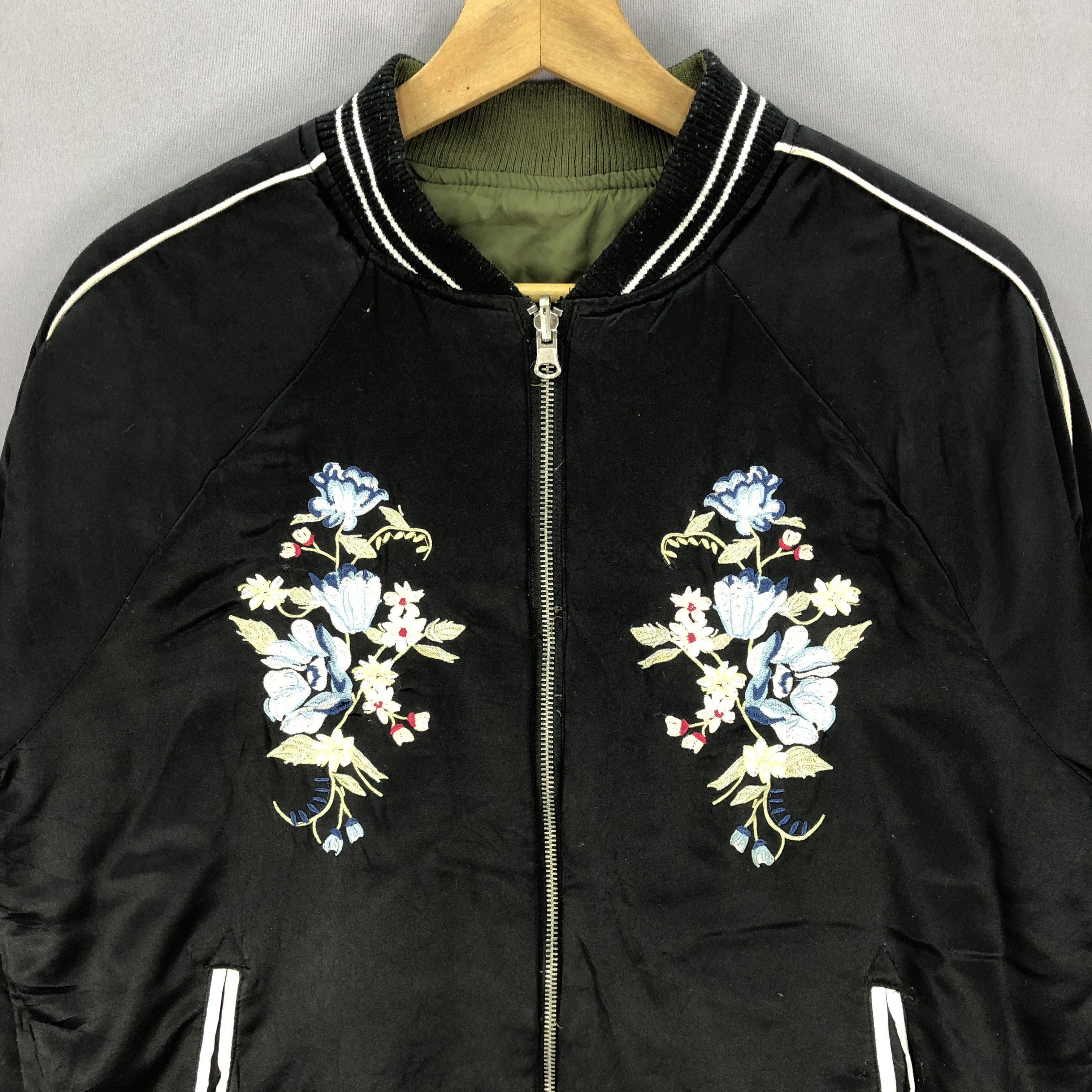 Japanese Brand Vintage Japanese Air Force Ma-1 Air Force Reversible Jacket Size US L / EU 52-54 / 3 - 3 Thumbnail