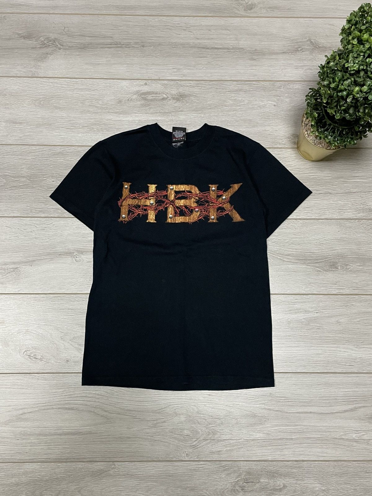 WWE WWE 2005 HBK Hor many are called but few chosen t-shirt Size US S / EU 44-46 / 1 - 1 Thumbnail
