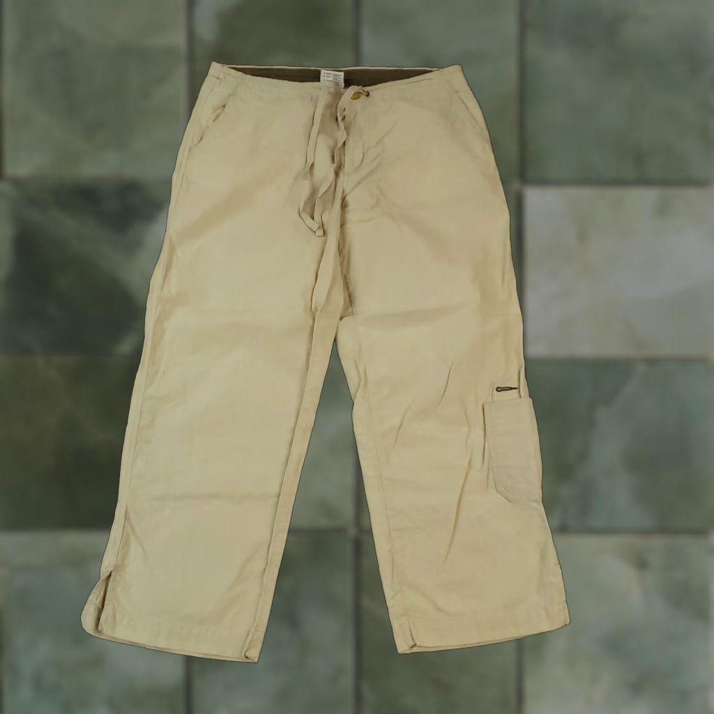 Vintage Columbia Pants Womens S 30x23 Beige Cropped Pockets Hiking Drawstring Casual Size 28" / US 6 / IT 42 - 1 Thumbnail