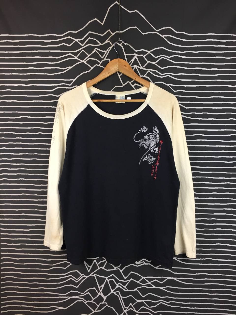 Japanese Brand Vtg Japanese Dragon Art Sukajan Style Raglan Tee Size US L / EU 52-54 / 3 - 10 Thumbnail