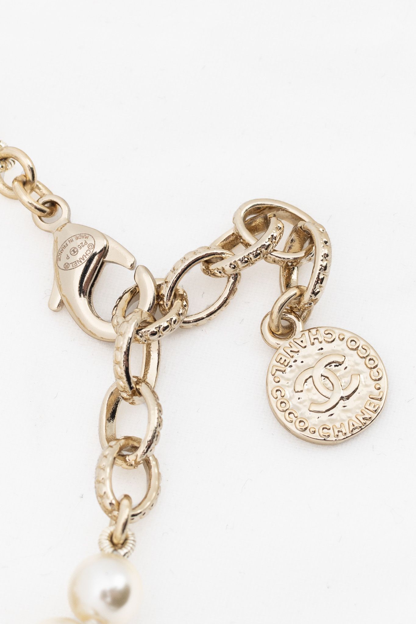 Chanel Chanel P25 Pearl & Gold-Tone CC-Logo Long Station Necklace Size ONE SIZE - 4 Thumbnail