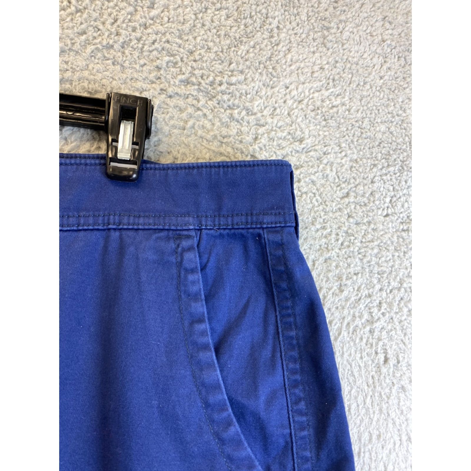 St. John St. Johns Bay Mens Cargo Shorts Size 42 Regular Fit Blue 10in Inseam Pockets Size US 42 / EU 58 - 4 Thumbnail