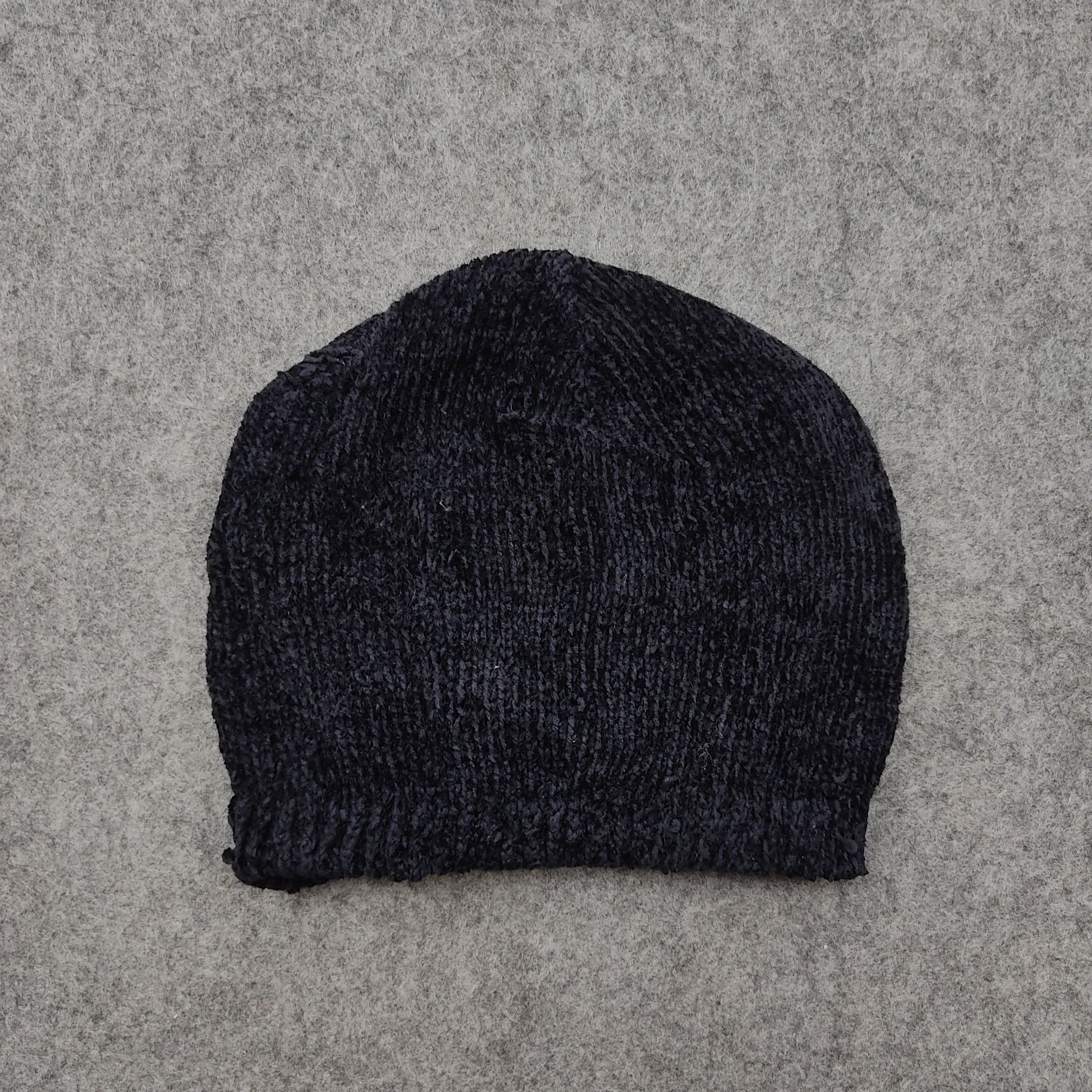Vintage Vintage Plain Beanie / Snow Hat / Snow Cap Size ONE SIZE - 1 Thumbnail