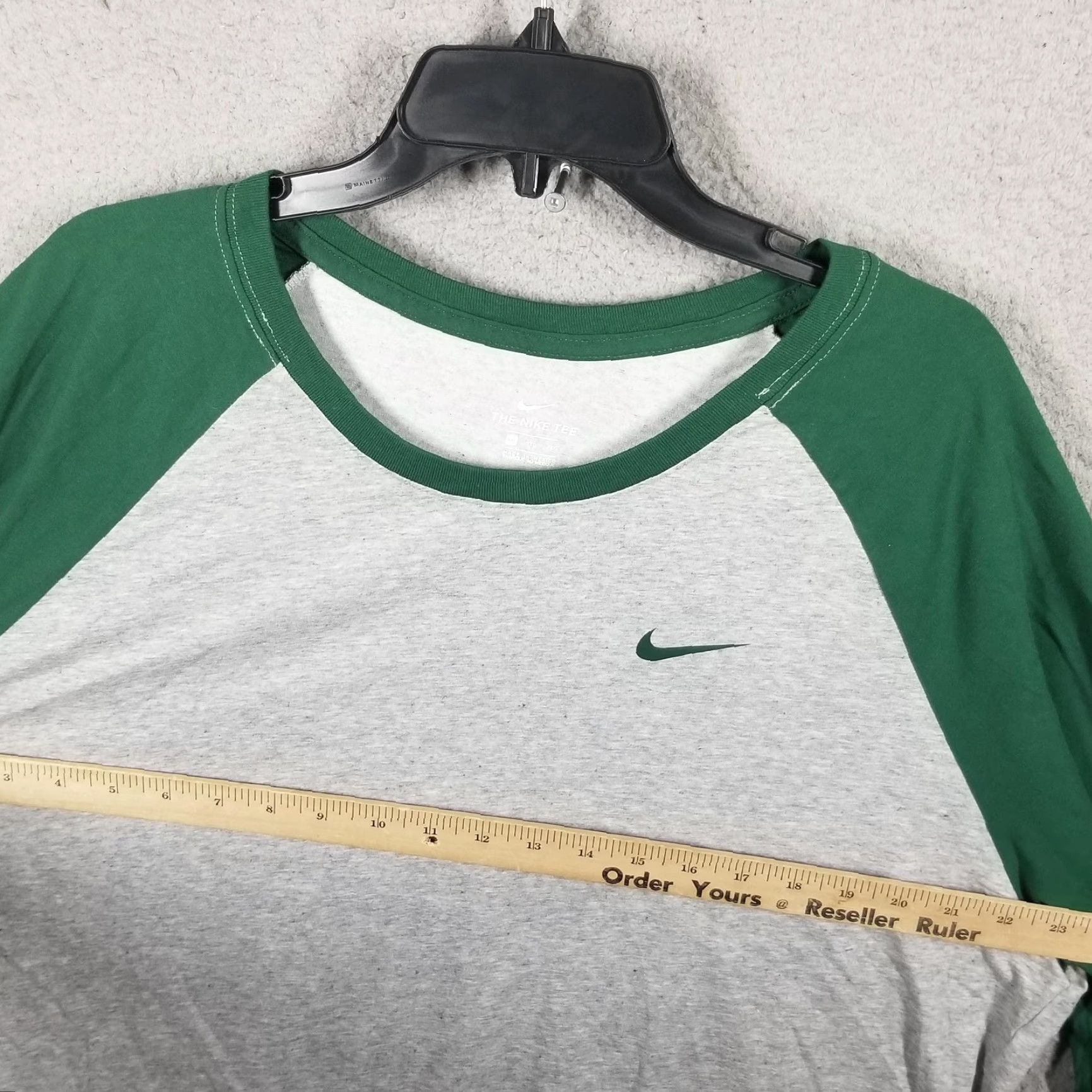 Nike Nike Shirt Womens 2XL Green Gray Raglan 3/4 Sleeve The Nike Tee Swoosh Training Size XXL / US 16-18 / IT 52-54 - 6 Thumbnail