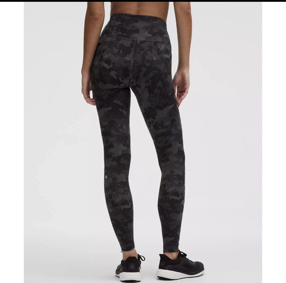 Lululemon Lululemon Wunder Train High-Rise Tight 28" size 8 Size 30" / US 8 / IT 44 - 4 Thumbnail
