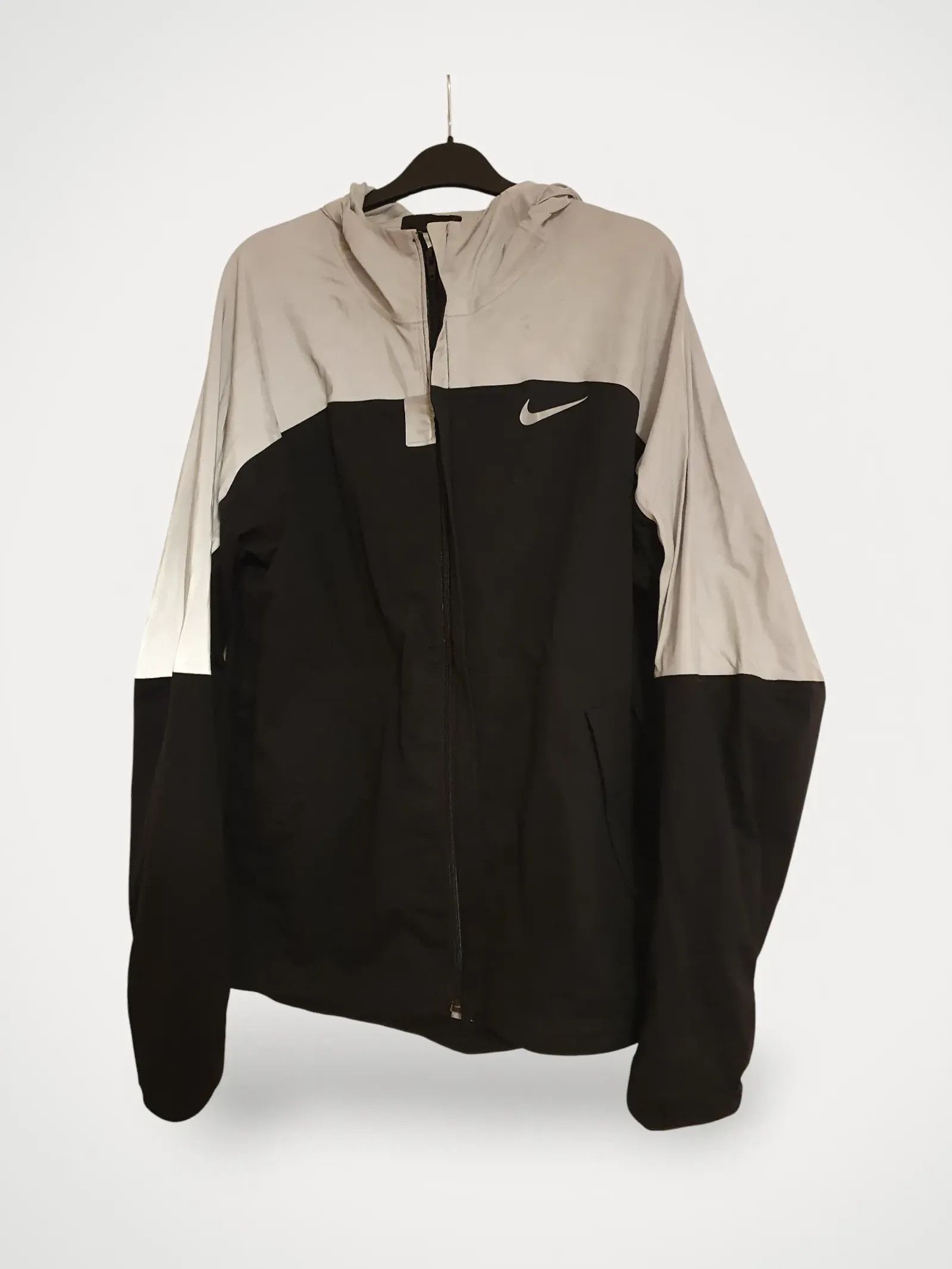 Nike Nike Rain Jacket Size L / US 10 / IT 46 - 1 Thumbnail