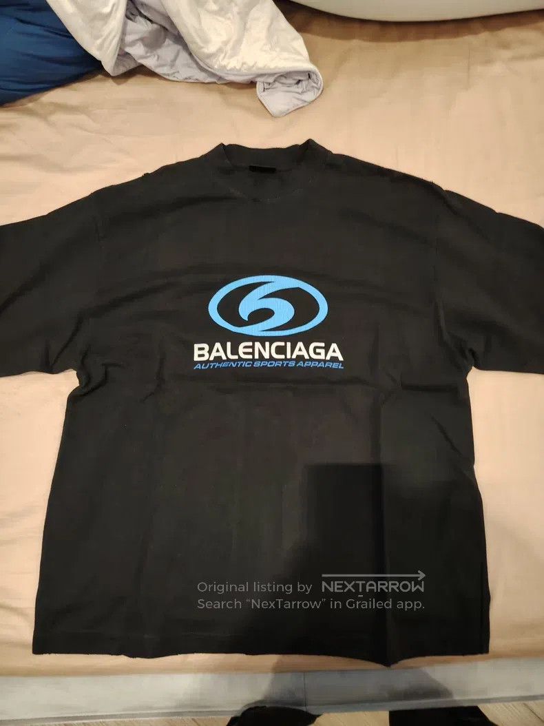 Balenciaga Balenciaga Black Wave Logo Short-sleeve T-Shirt, Size S Size US S / EU 44-46 / 1 - 1 Thumbnail