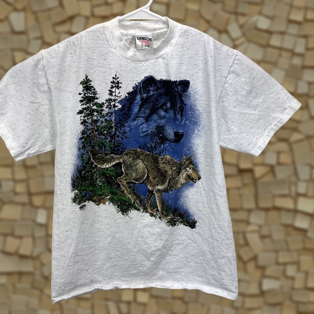 Vintage VINTAGE Image West Wolf Nature Forest T-Shirt Adult Medium Grey Graphic Print 90s Men Mens Shirt Size US M / EU 48-50 / 2 - 1 Thumbnail