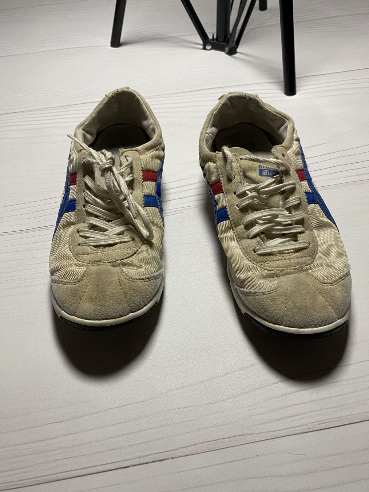 Japanese Brand × Onitsuka Tiger × Vintage Vintage Onitsuka Tiger Mexico 66 worn distressed sneakers Size US 6.5 / EU 39-40 - 4 Thumbnail