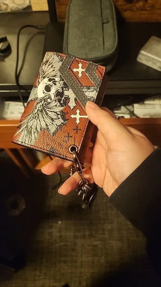 Japanese Brand × Vintage Men's Skull Cross Chain 3 Fold Men's Wallet Size ONE SIZE - 1 Thumbnail