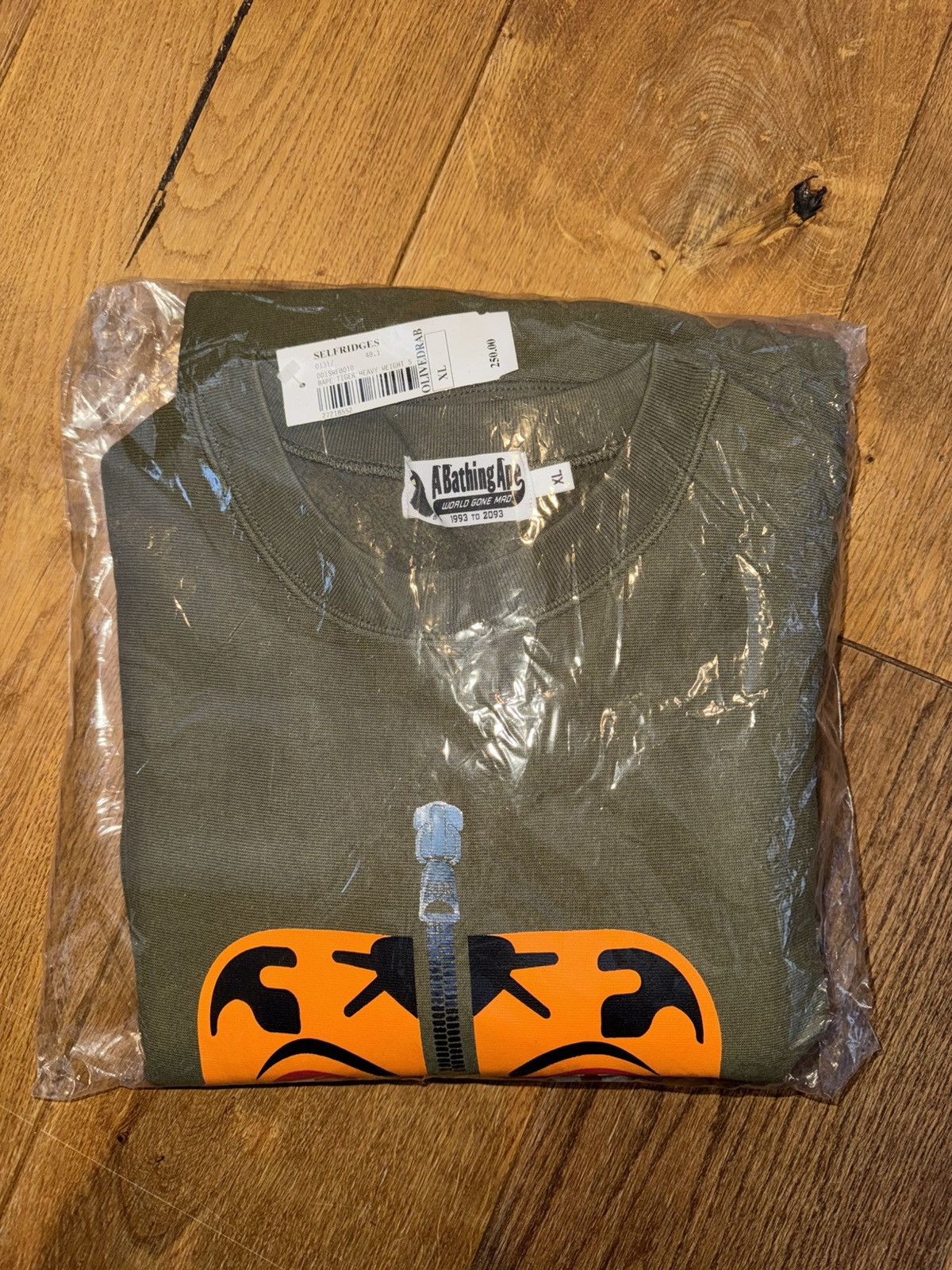 Bape A BATHING APE BAPE TIGER ZIP PRINT CREWNECK JUMPER Size US XL / EU 56 / 4 - 3 Thumbnail