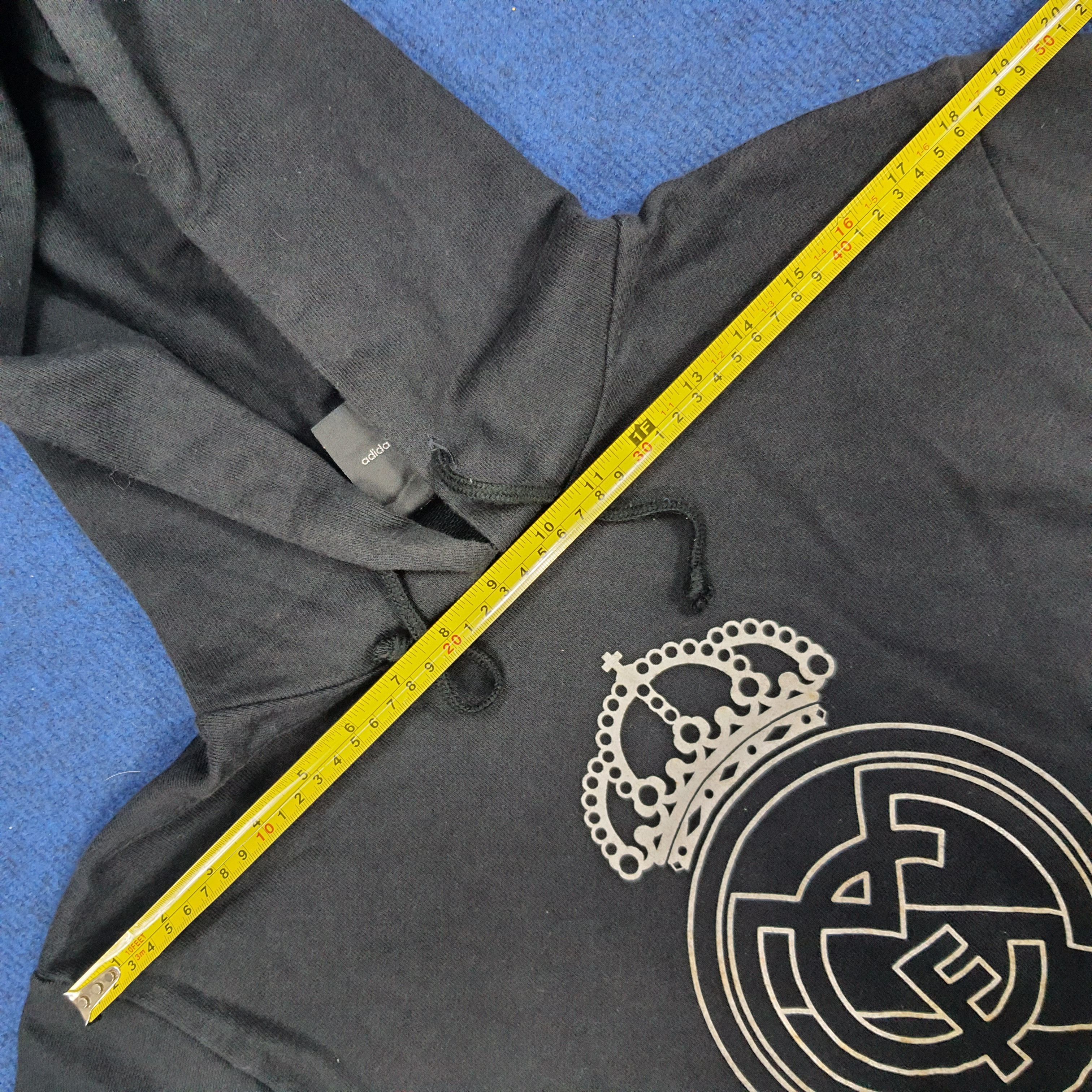 Adidas × Vintage Vintage Adidas Real Madrid Center Logo Hoodie Size US S / EU 44-46 / 1 - 12 Thumbnail