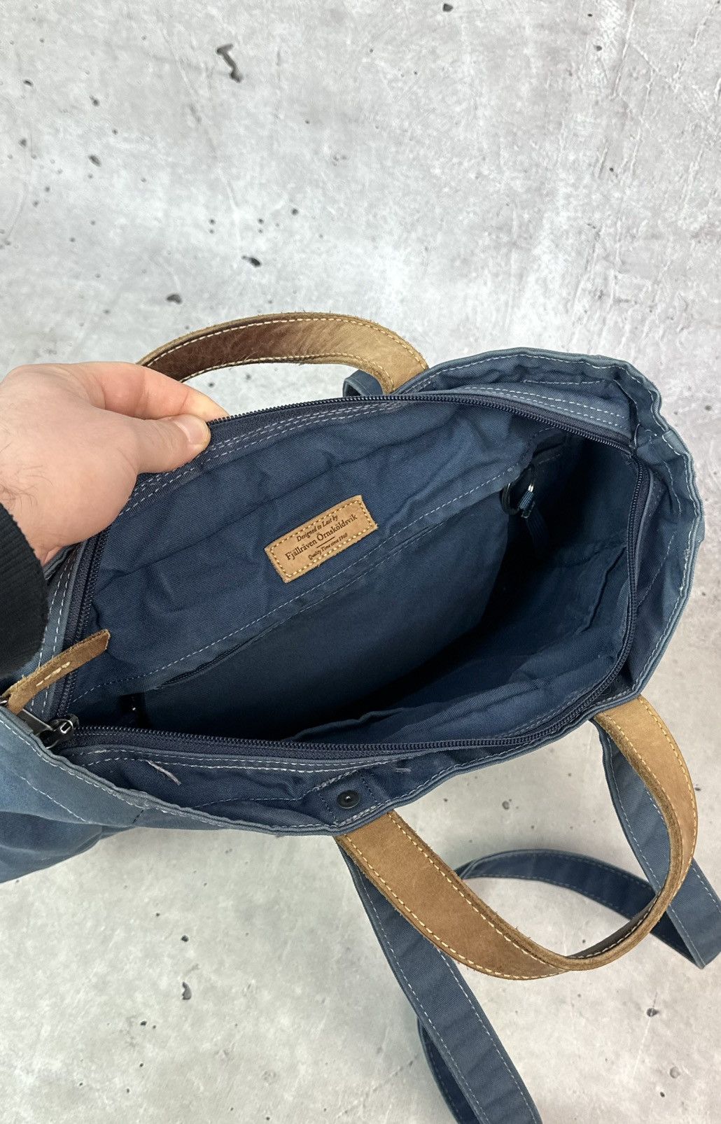 Fjallraven Fjallraven Totepack No. 1 Blue G-1000 Convertible Bag Size ONE SIZE - 9 Thumbnail