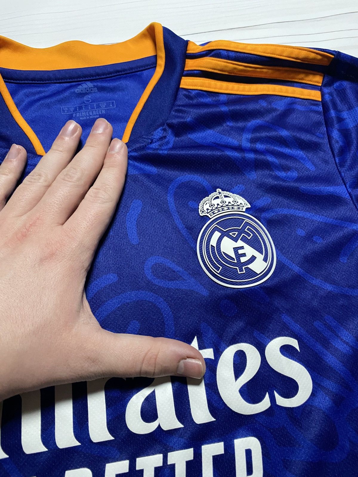 Adidas Adidas Real Madrid 2021/22 away football y2k t shirt soccer Size US S / EU 44-46 / 1 - 9 Thumbnail