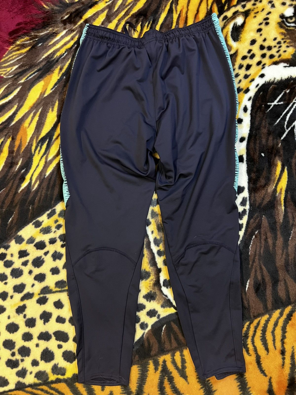 Nike FC BARCELONA Training Vaporknit Strike Pants 2018/2019 Size US 34 / EU 50 - 6 Thumbnail