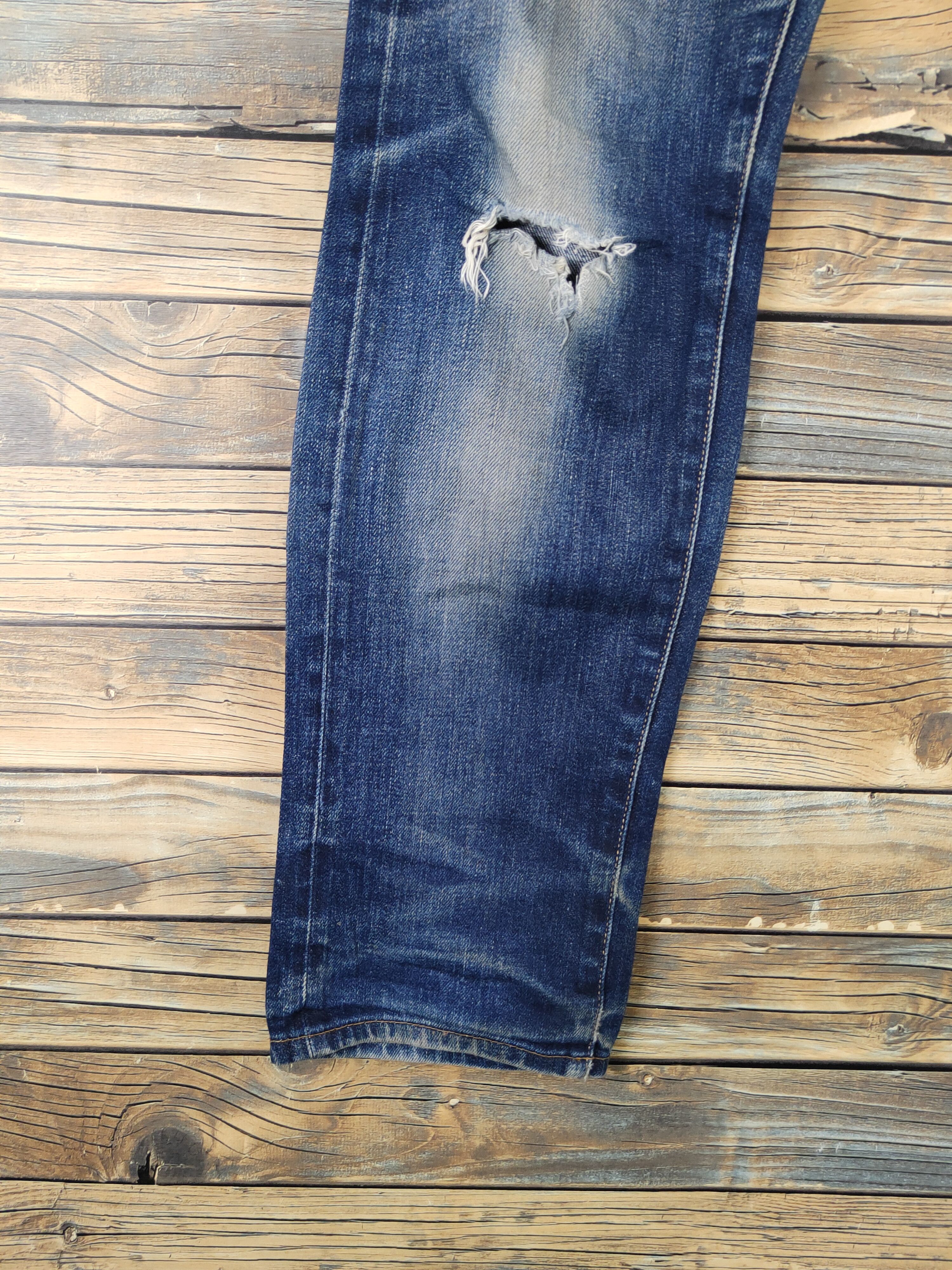 Japanese Brand Uniqlo Dark Blue Distressed Ripped Jeans#W1396 Size US 31 - 4 Thumbnail