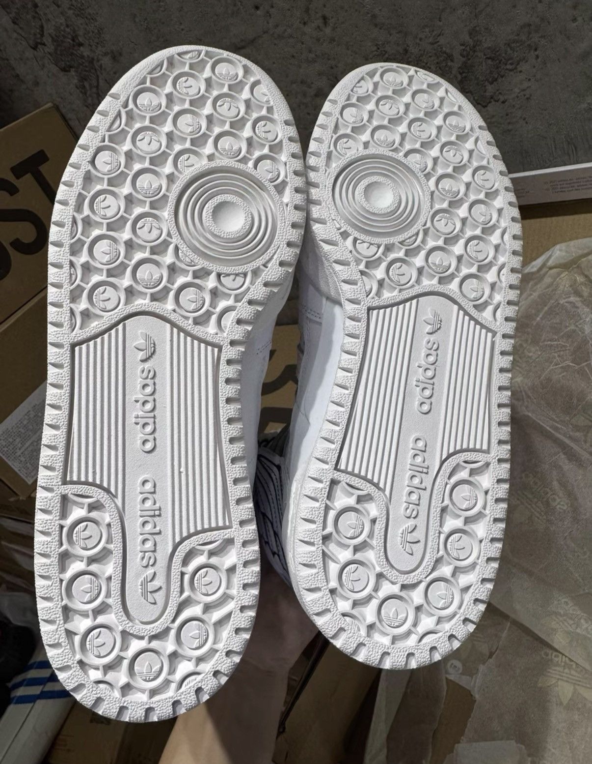 Adidas Adidas Jeremy Scott Wings 4.0 K37 Size US 7 / IT 37 - 7 Thumbnail
