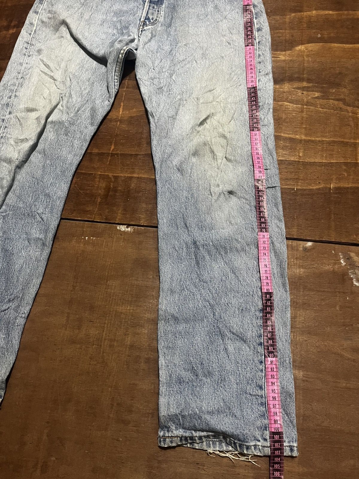 Levi's Vintage Clothing Vintage Levis 501 distressed Size US 32 / EU 48 - 5 Thumbnail