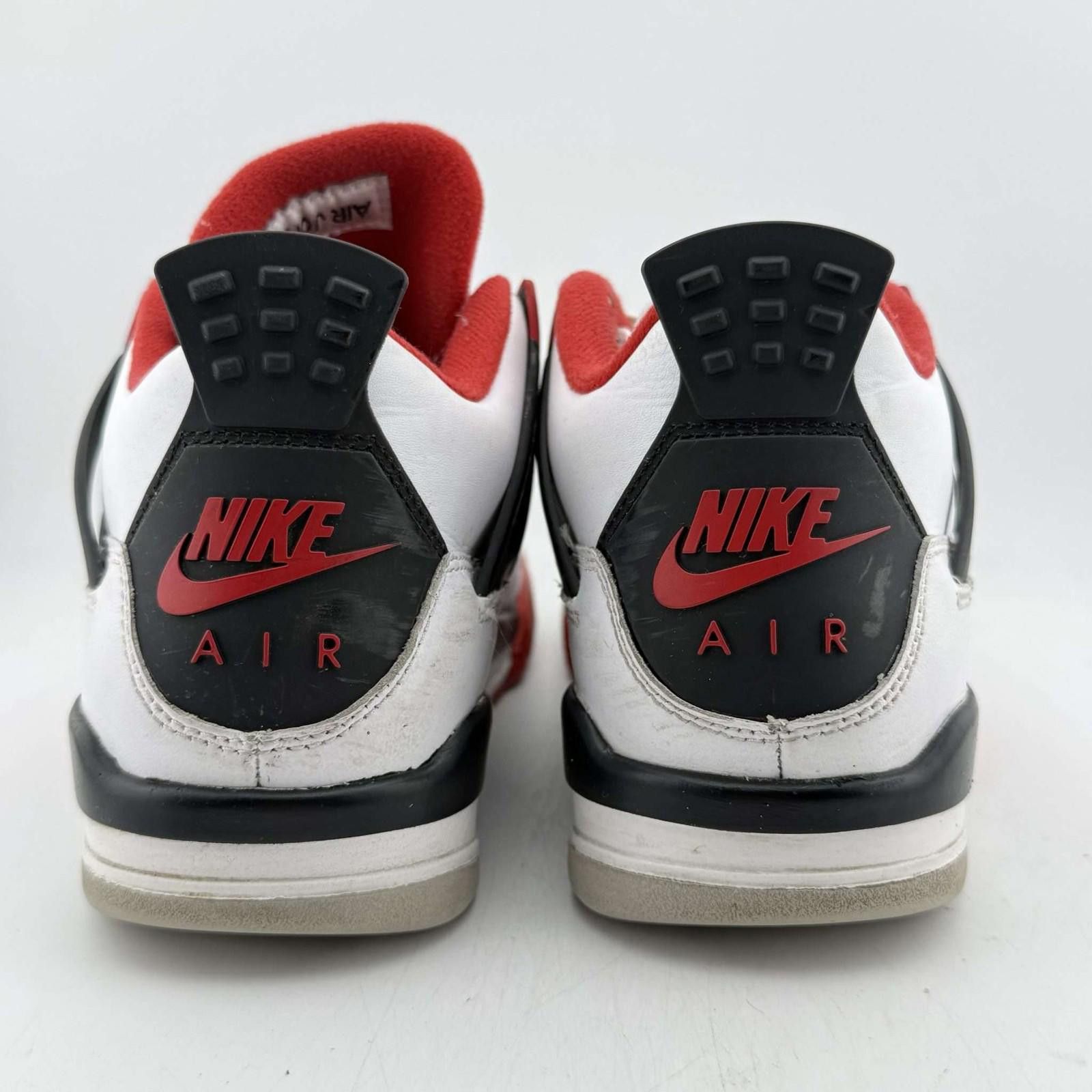 Nike Jordan 4 Fire Red 5.5Y Used with Box Size US 5.5 / EU 38 - 5 Thumbnail