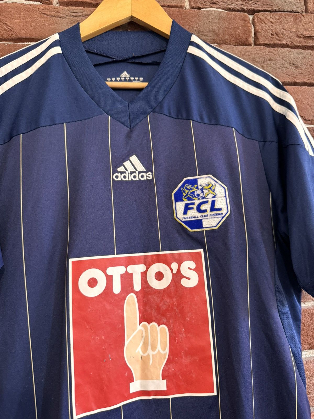 Adidas Rare Vintage 2011 Luzern Adidas FC Jersey Soccer Kit M Navy Size US M / EU 48-50 / 2 - 4 Thumbnail
