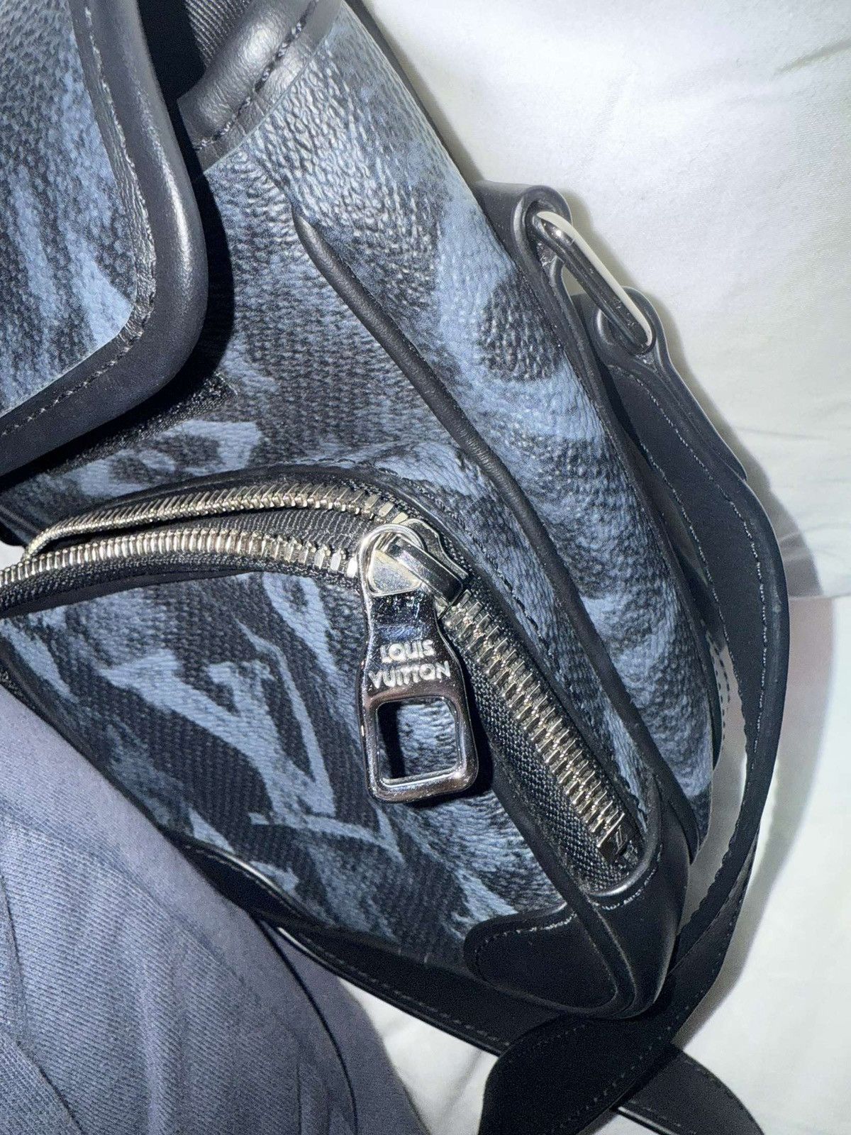 Louis Vuitton Louis Vuitton Amazon Nano Messenger Bag Size ONE SIZE - 8 Thumbnail