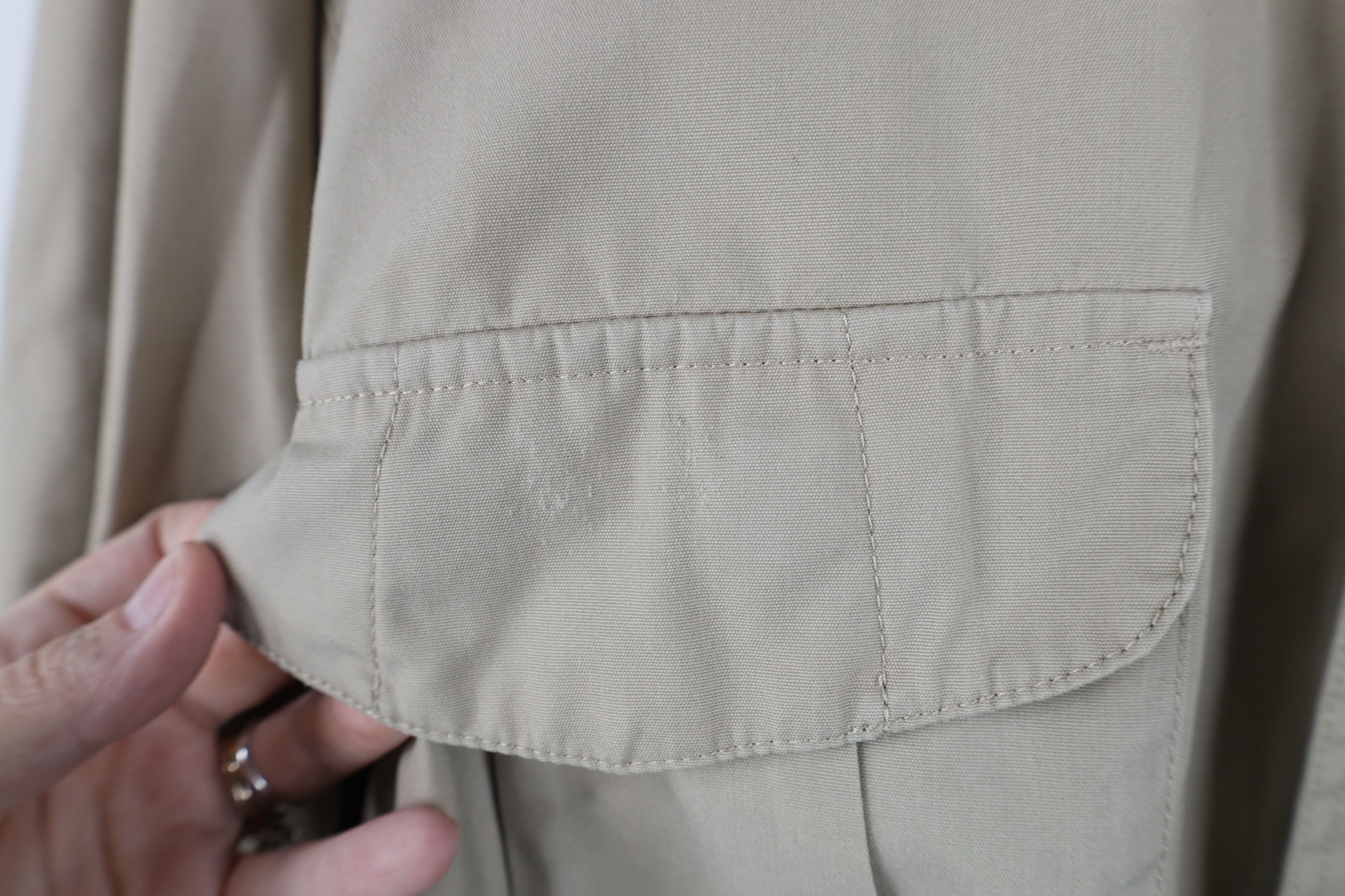 Cabelas Vintage 90s Cabelas Spell Out Safari Bush Button Shirt Size US L / EU 52-54 / 3 - 5 Thumbnail