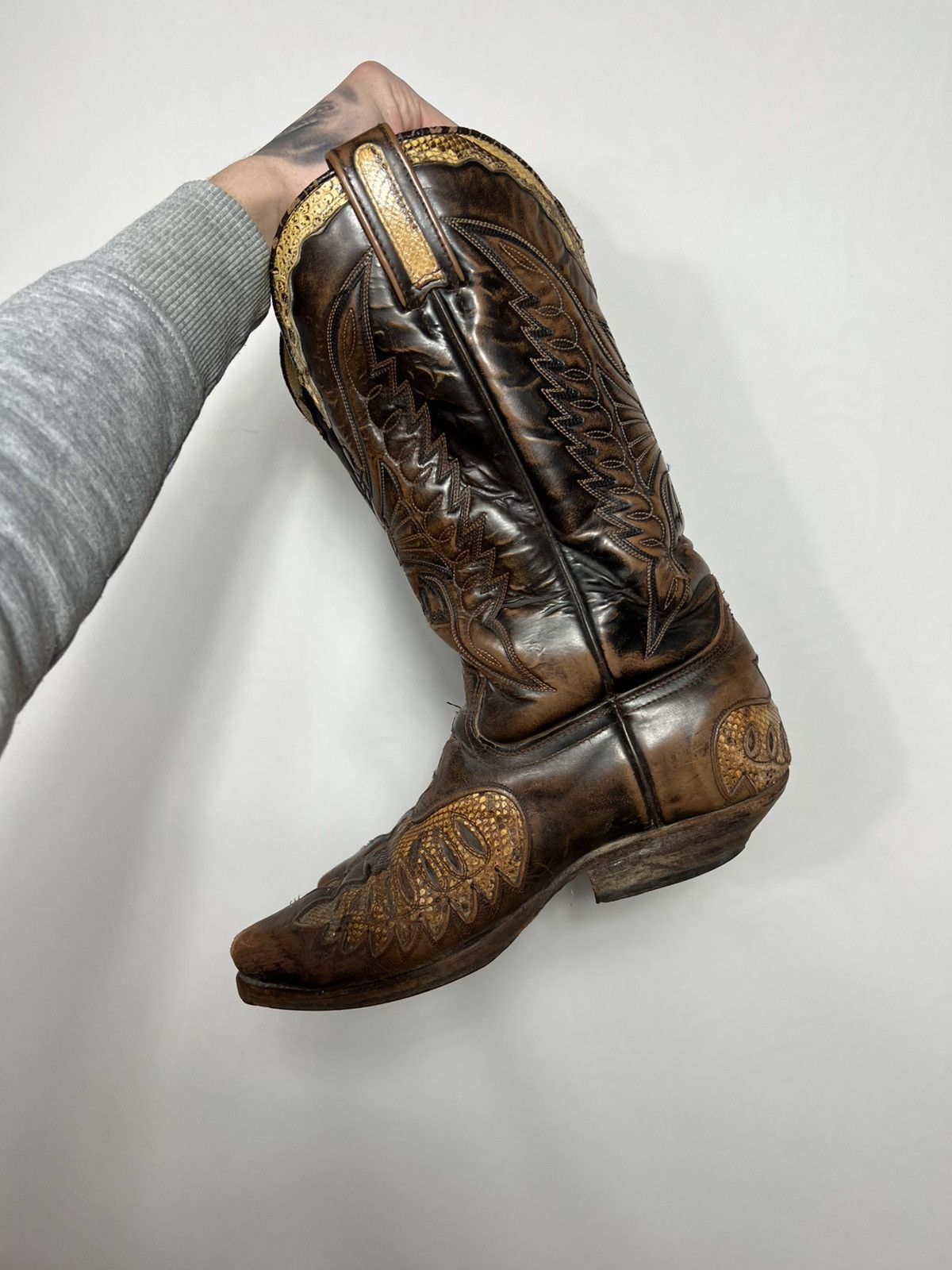 Vintage Vintage SENDRA Cowboy Leather Print Hand Tooled Boots Shoes Size US 10 / EU 43 - 13 Thumbnail