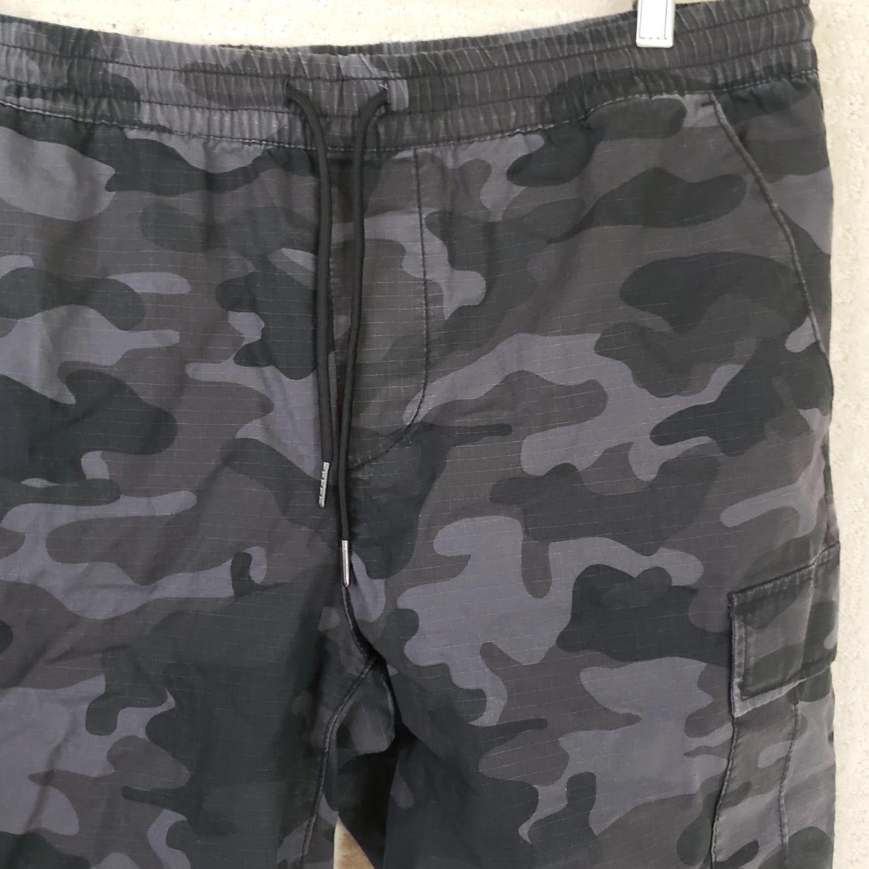 Vintage Lazer Drawstring Shorts Men’s L Black Camo Cotton Cargo 36x11 Size US 33 - 4 Thumbnail