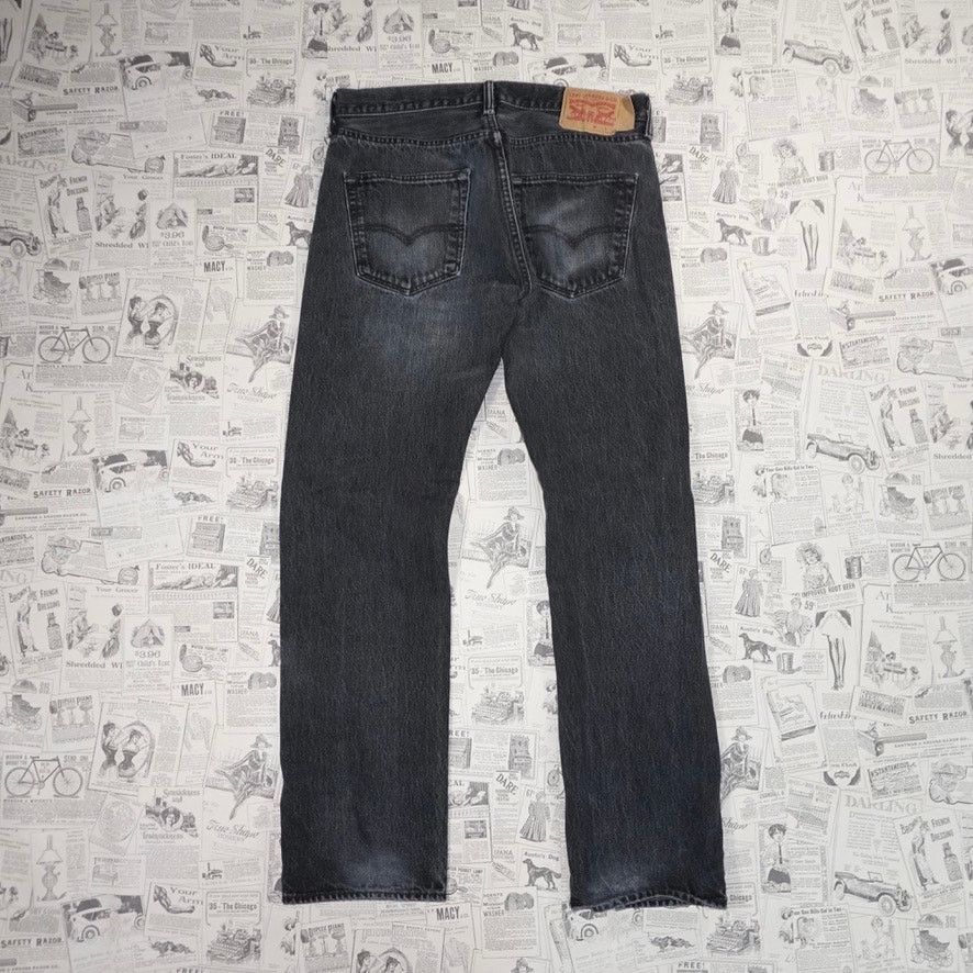 Levi's 32x32-Vintage Y2K Levi 501 faded black denim essential jeans Size US 32 / EU 48 - 2 Thumbnail