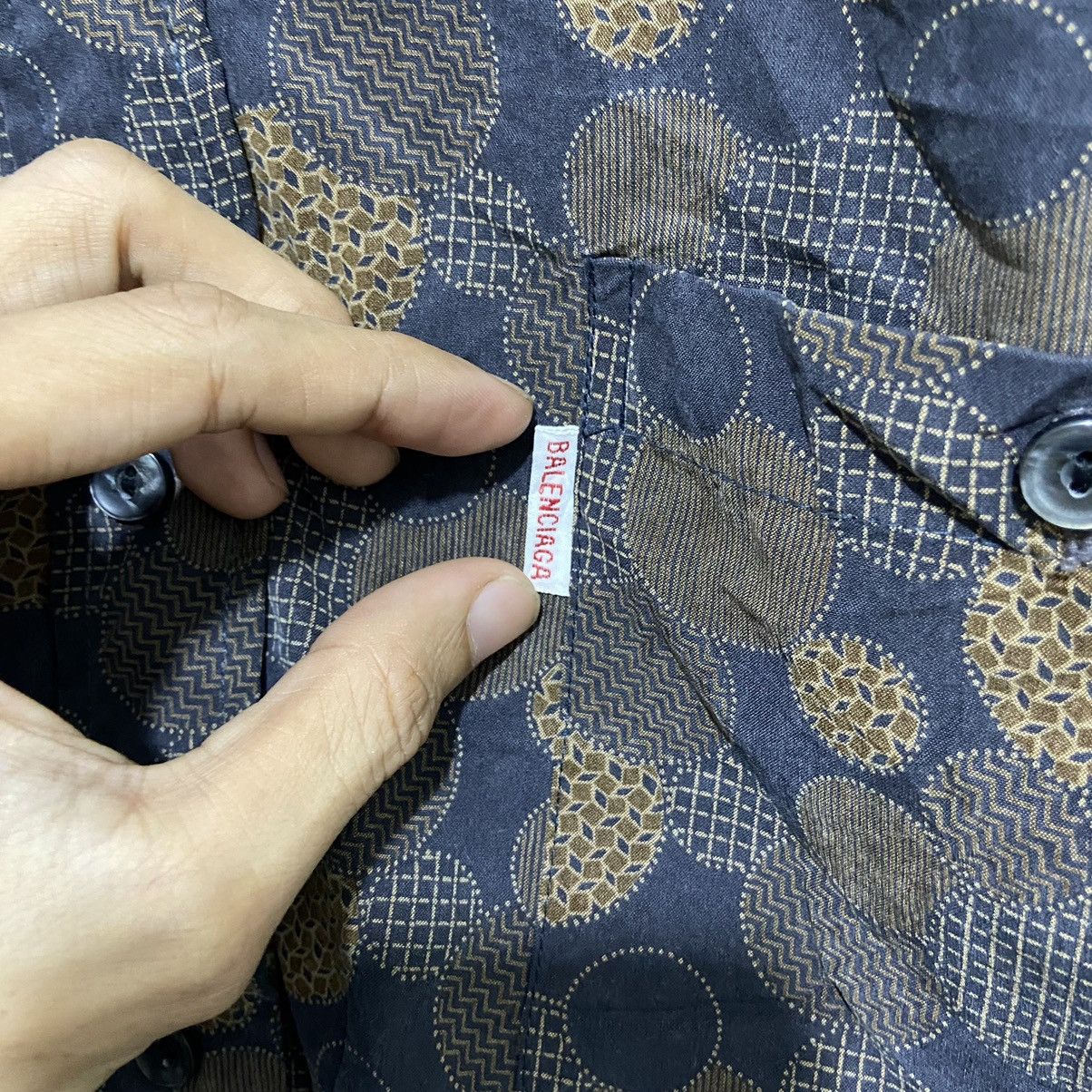 Balenciaga × Designer Rare 🔥 Nice Design Balenciaga LongSleeve Shirt Size US M / EU 48-50 / 2 - 3 Thumbnail