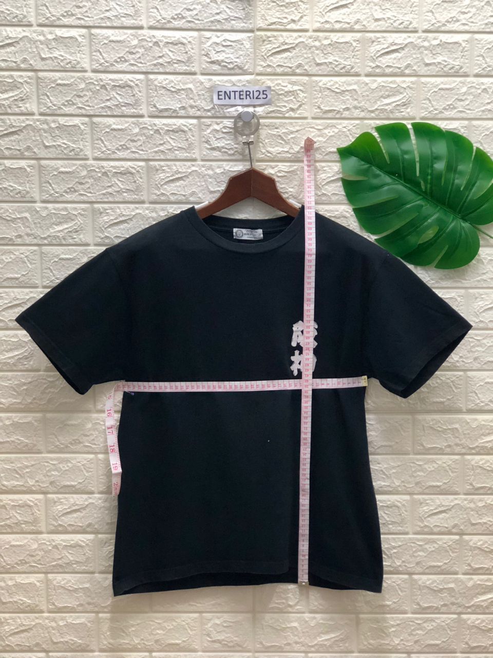 MLB Vintage MLB NPB Hanshin Tigers Black Tee Size US M / EU 48-50 / 2 - 8 Thumbnail