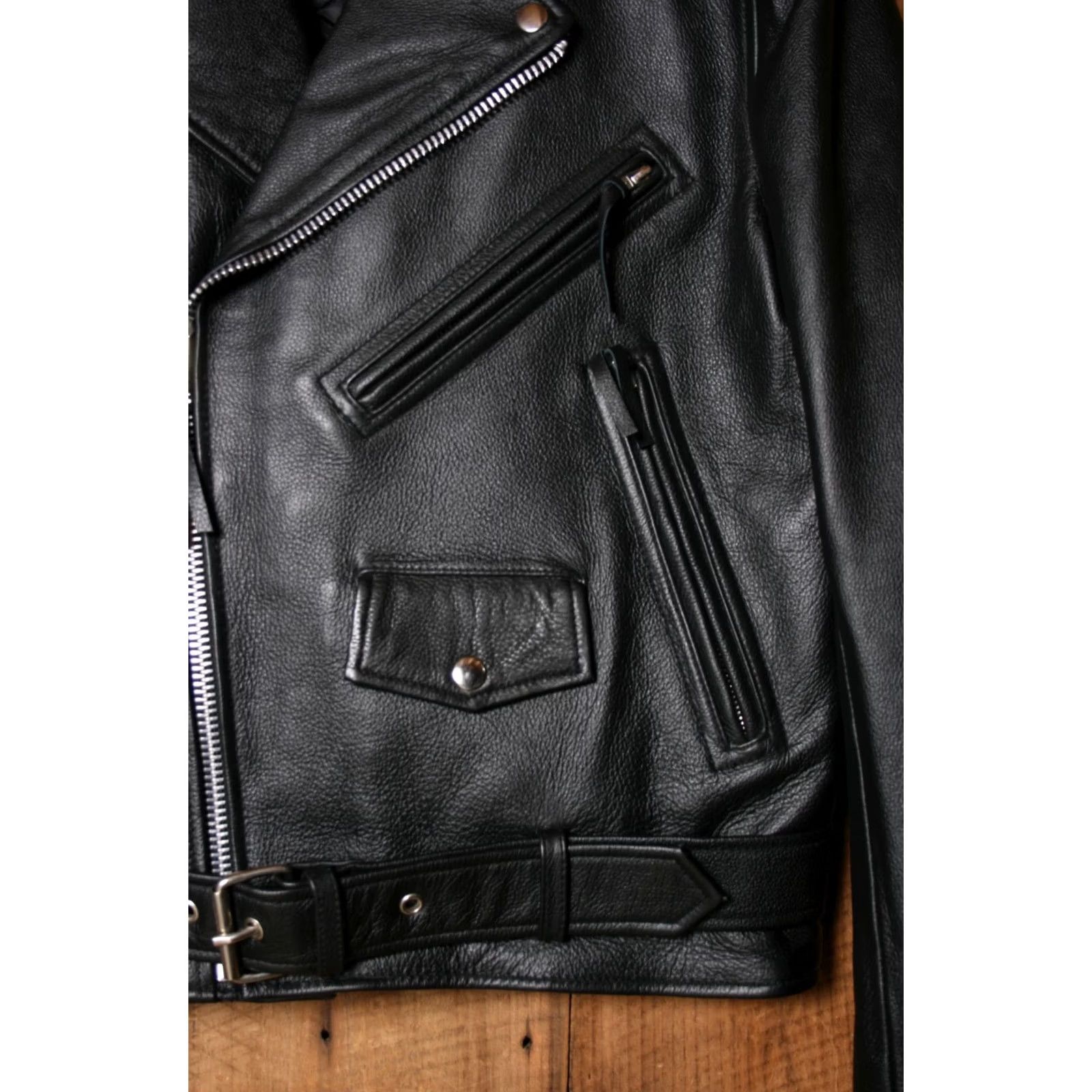 Vintage THE ALLEY CHICAGO Black Leather Motorcycle Biker Jacket Men's Sz. S (Fits S/M) Jacket Mens Leather Biker Zip Belted Quilt Lined Lightly Insulated Size US S / EU 44-46 / 1 - 4 Thumbnail