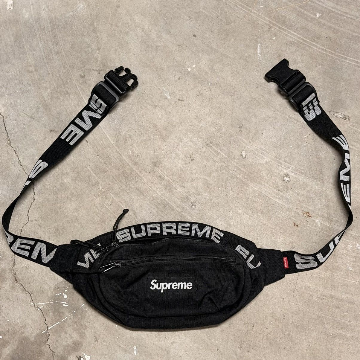 Supreme SS18 Supreme Waist Bag Shoulder Black | Grailed