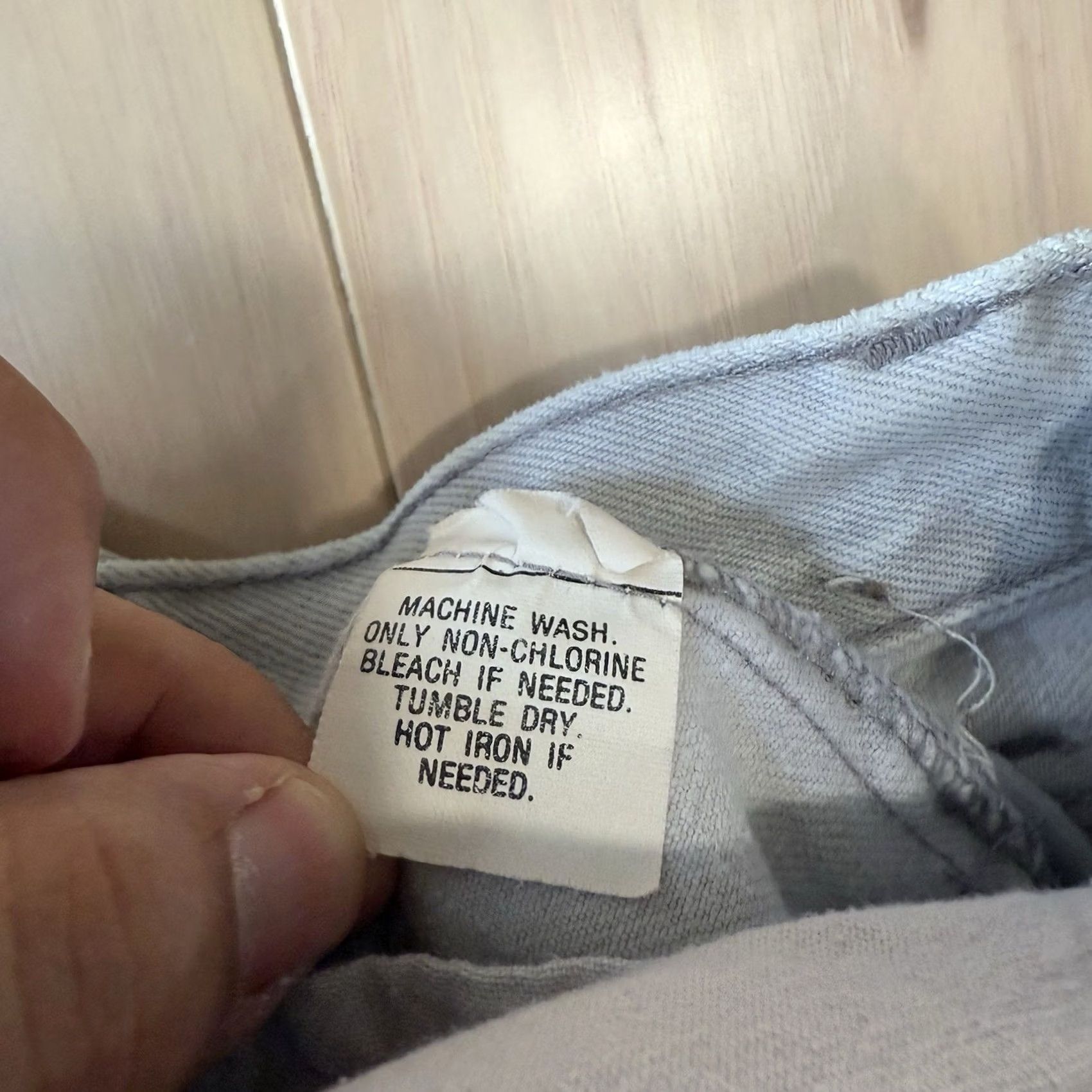 Levi's VINTAGE Levis 501 Jeans 37 Gray Light Wash 80s Made in USA Workwear Non Selvedge Size US 37 - 6 Thumbnail