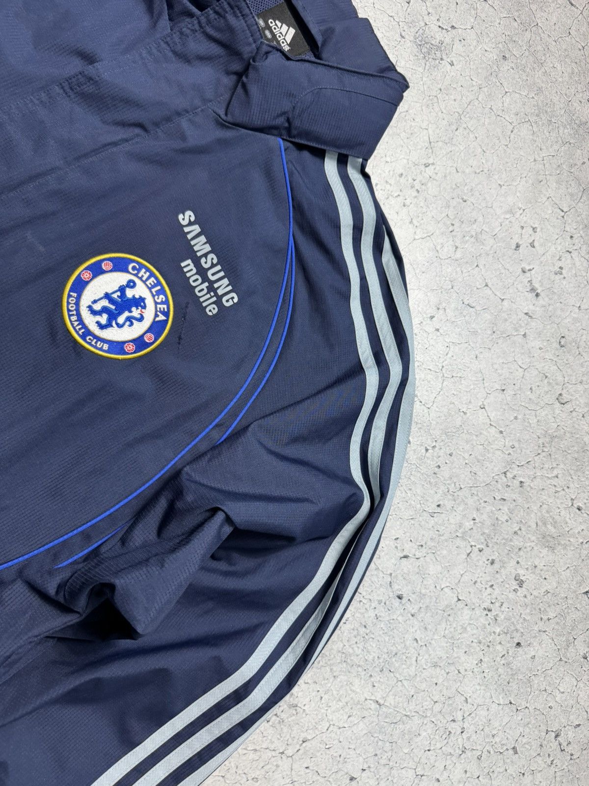 Adidas Adidas FC Chelsea Y2K Nylon Football Jacket Vintage Size US L / EU 52-54 / 3 - 7 Thumbnail