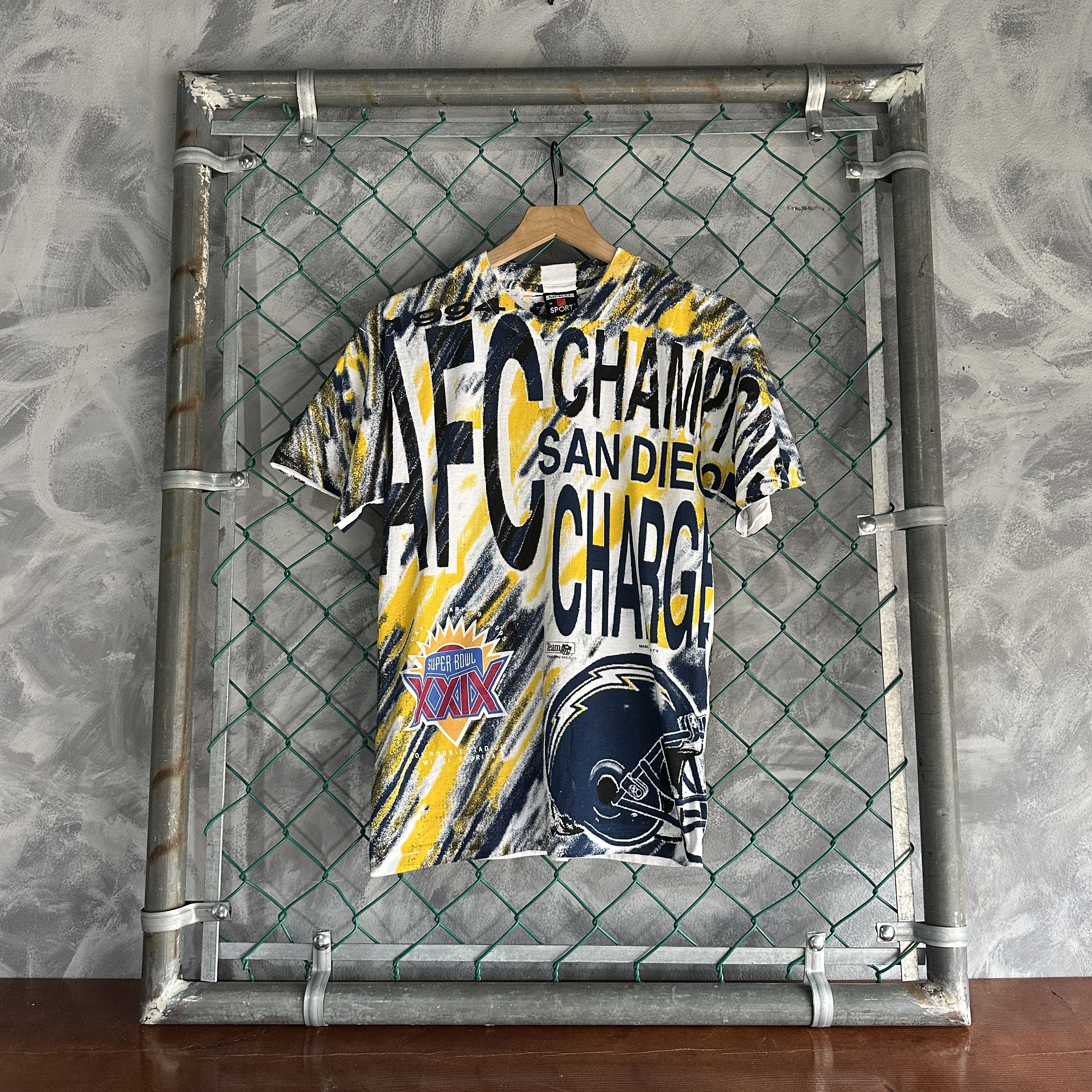 Other Vintage San Diego Chargers Magic Johnson AOP T-Shirt Mens M Size US M / EU 48-50 / 2 - 1 Thumbnail