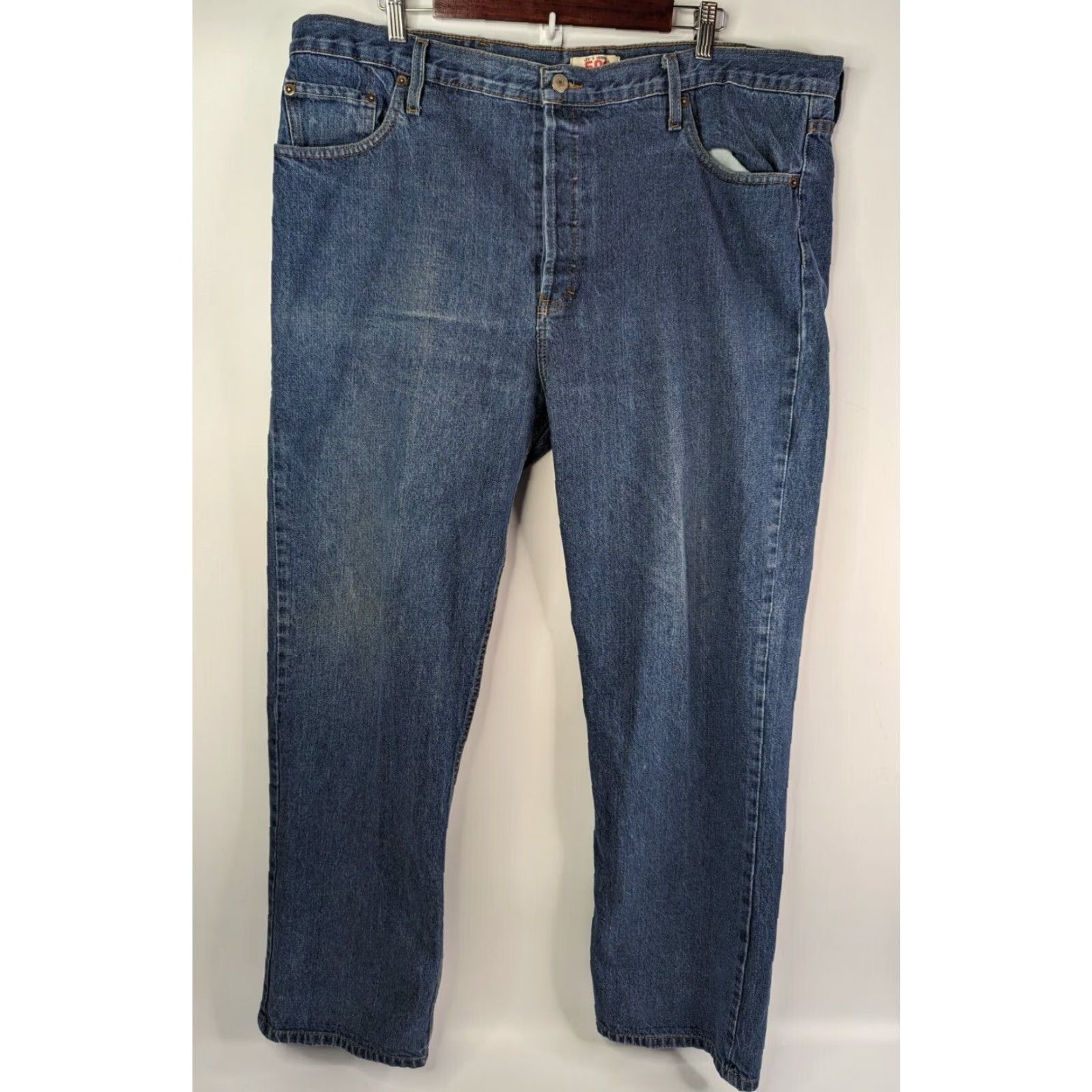 Levi's VINTAGE Levi's 501 Jeans Straight Leg 501 Regular Men 44x31 Blue Denim Button Fly 5-Pocket Classic Grunge 90s Rock USA Size US 44 / EU 60 - 2 Thumbnail