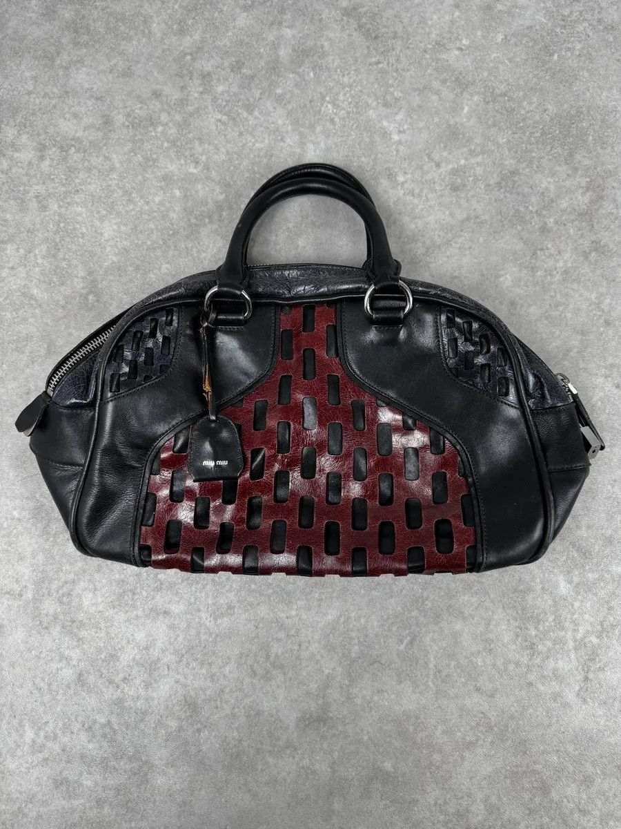 Miu Miu Miu Miu Black Burgundy Leather Bowling Bag Size ONE SIZE - 1 Thumbnail