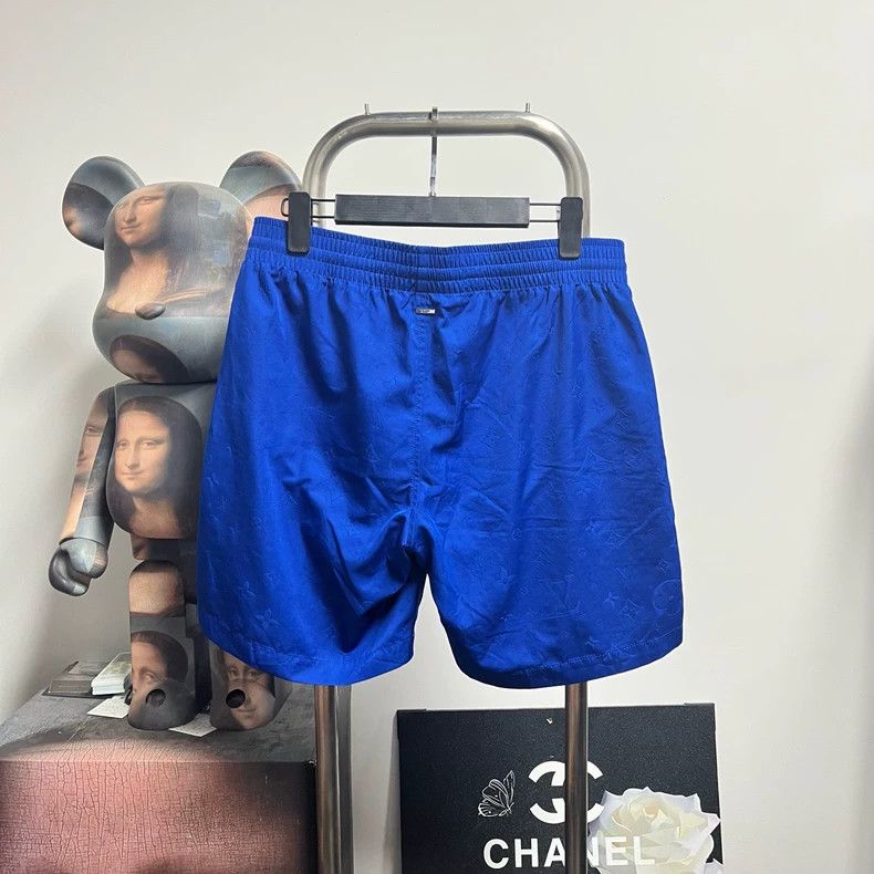 Louis Vuitton Louis Vuitton size m Full Print Shorts 2504-Nextarrow Size US 30 / EU 46 - 2 Thumbnail
