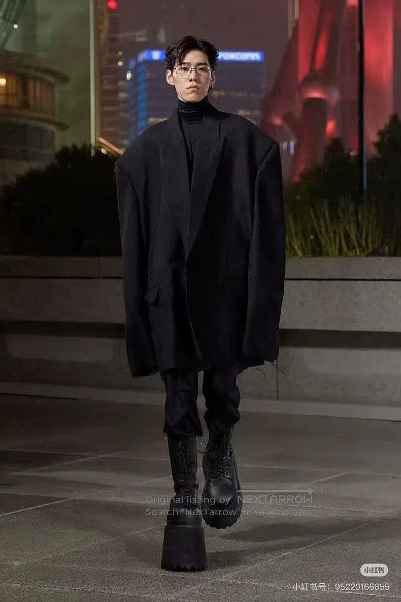 Balenciaga Balenciaga Wool Gabardine Seamless Jacket Coat Size US L / EU 52-54 / 3 - 9 Thumbnail