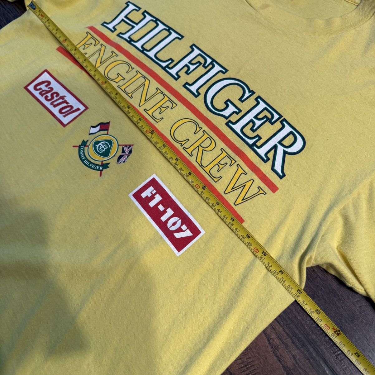Other Vintage Tommy Hilfiger Engine Crew Castrol F1 Racing Tee Size US L / EU 52-54 / 3 - 10 Thumbnail