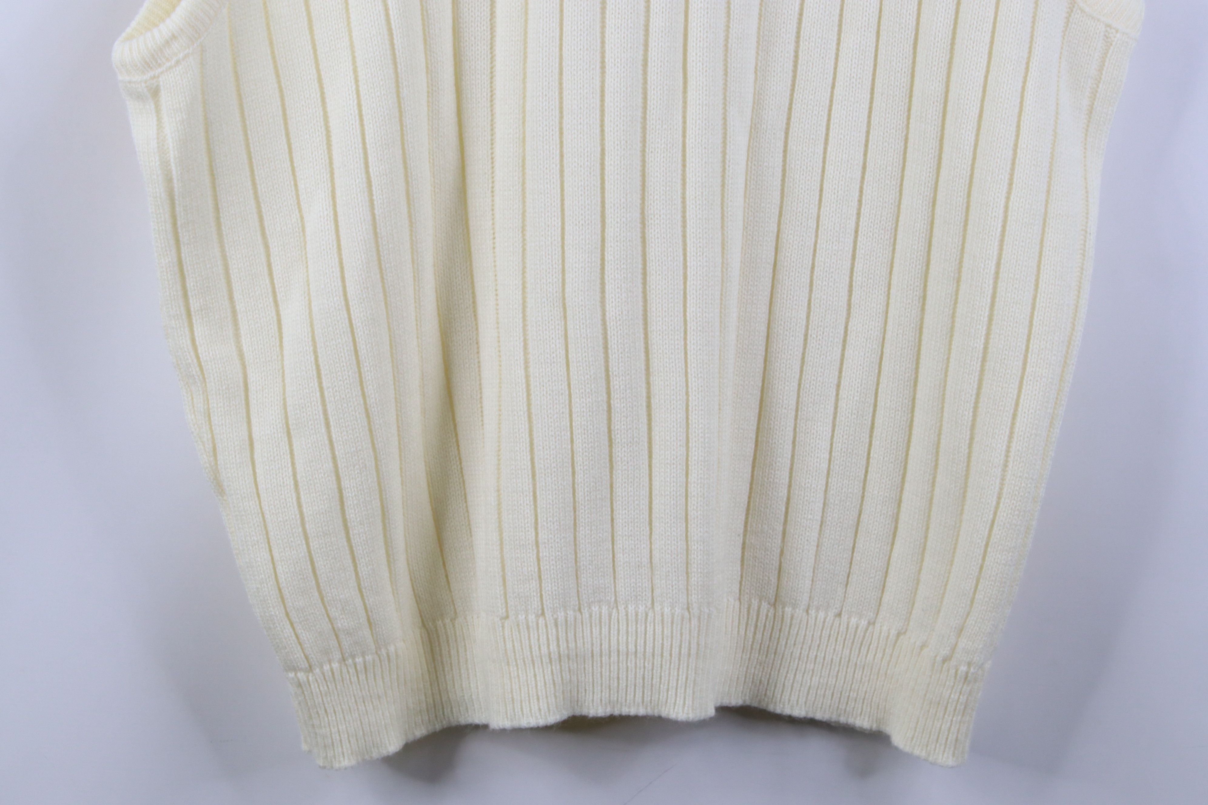 Vintage Vintage 90s Streetwear Ribbed Knit Sweater Vest Cream USA Size US L / EU 52-54 / 3 - 8 Thumbnail