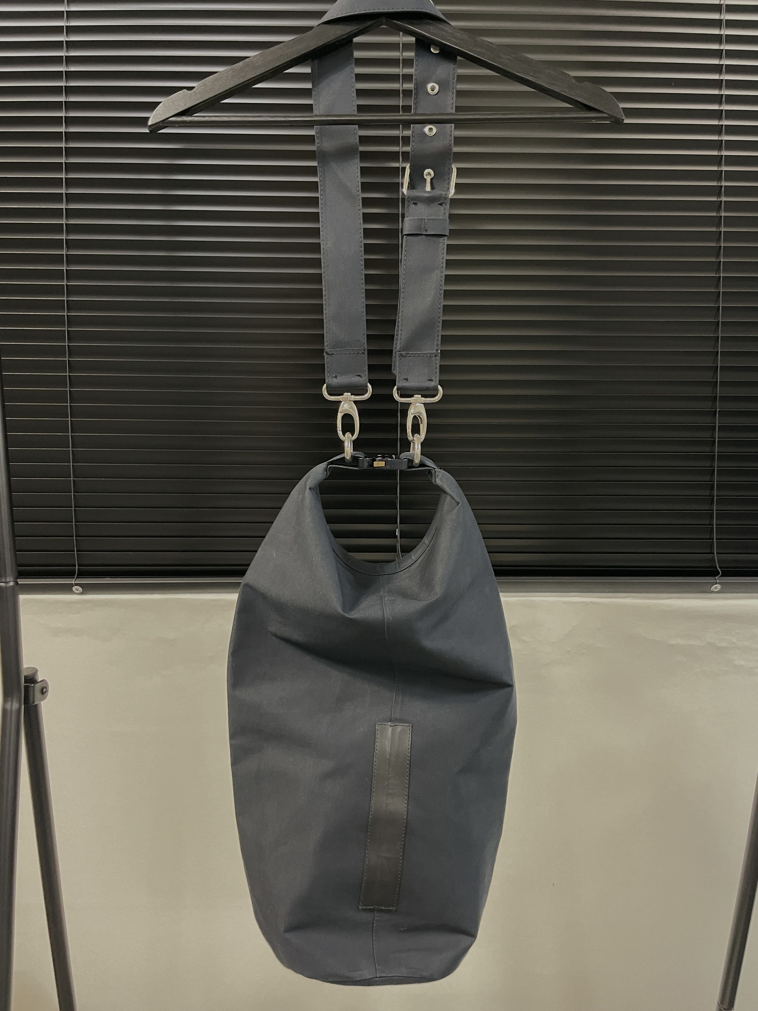 1017 ALYX 9SM × Alyx × Mackintosh Alyx x Mackintosh tote bag Size ONE SIZE - 2 Thumbnail