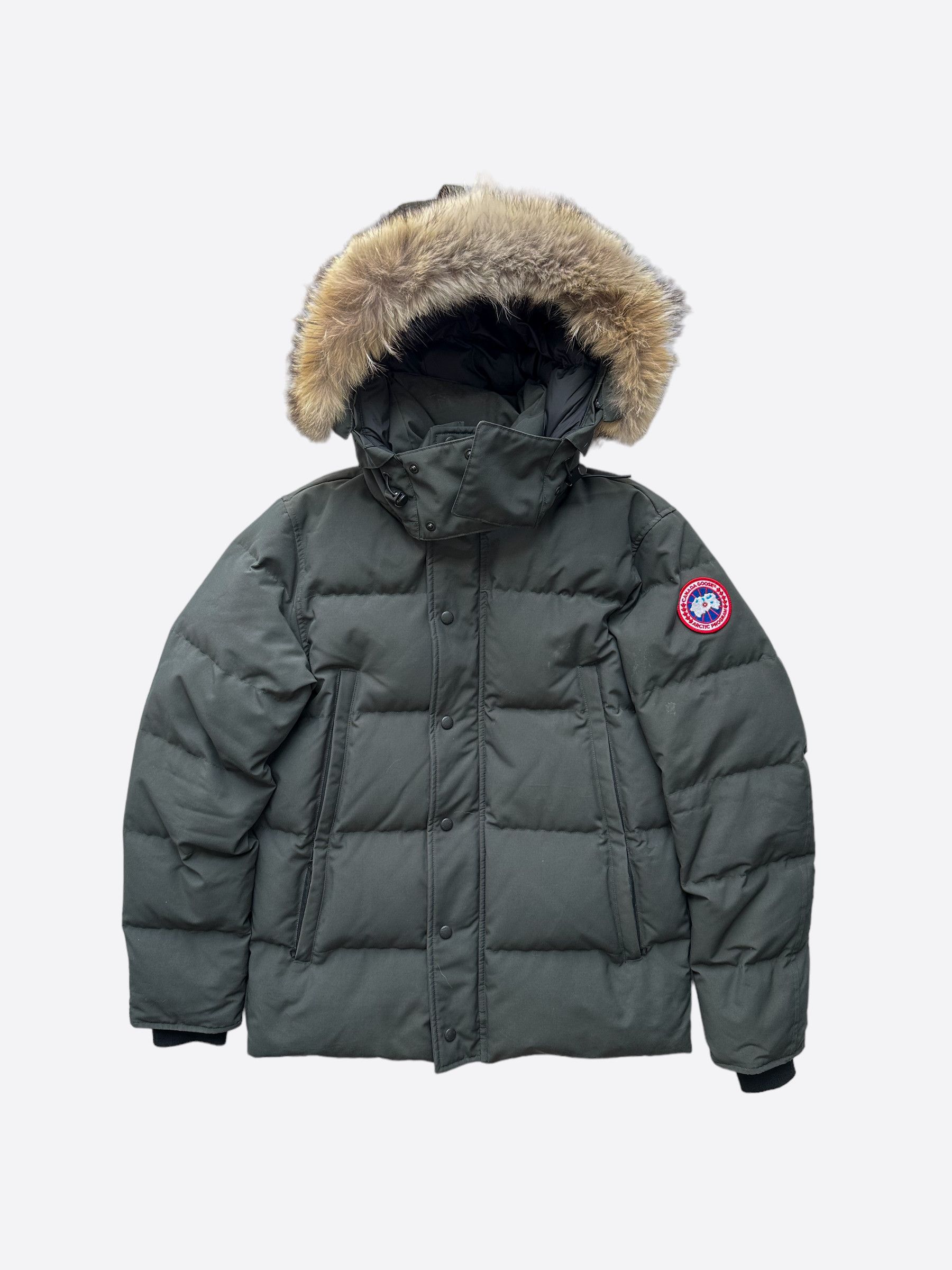 image of Canada Goose Graphite Wyndham Men's Jacket (Size XL)